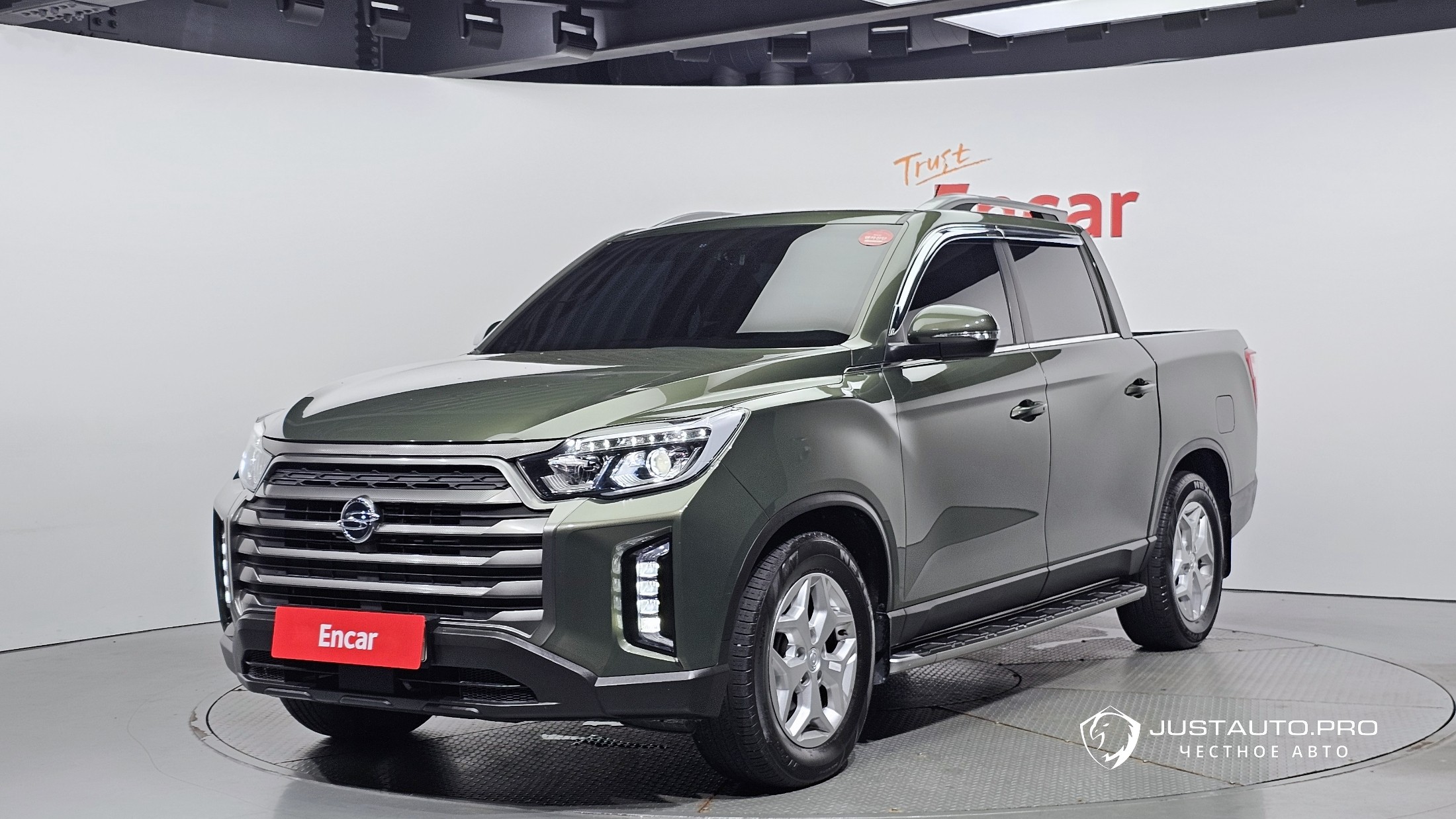 Автомобиль KG_Mobility_Ssangyong Rexton