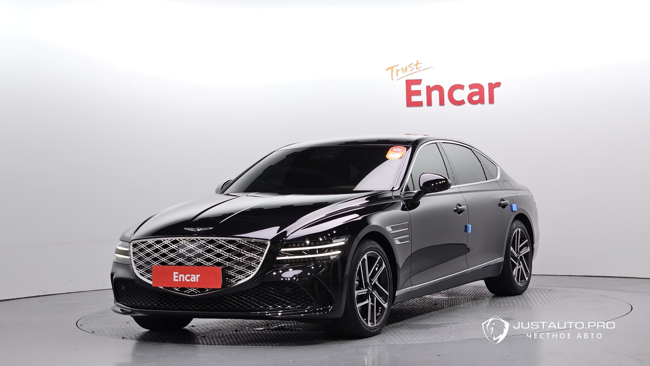 Автомобиль Genesis G80