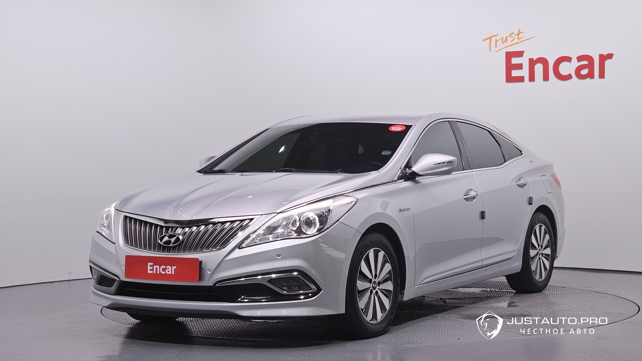 Автомобиль Hyundai Grandeur