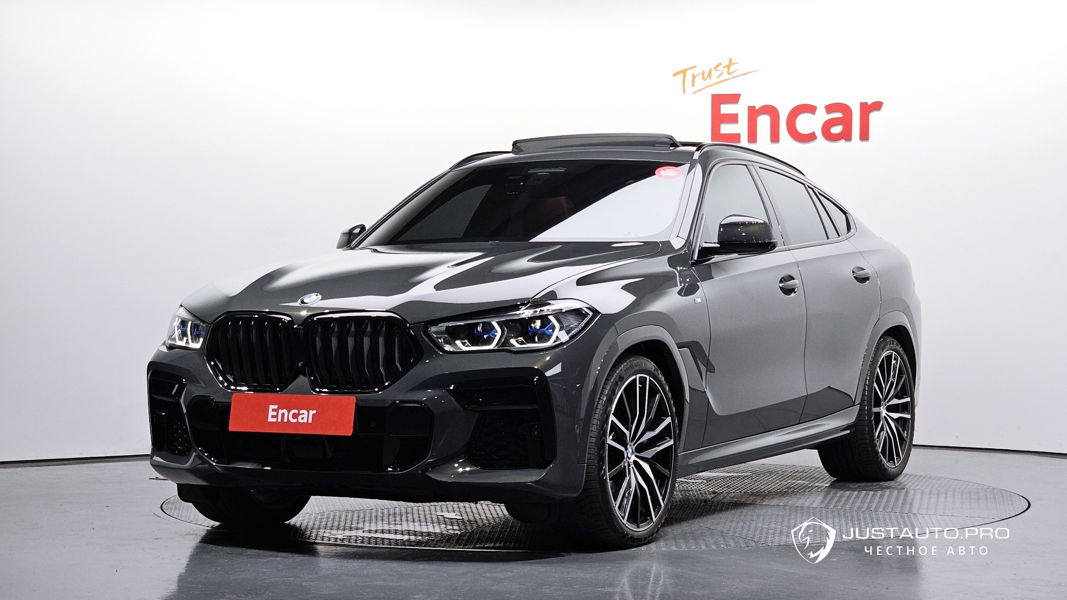 Автомобиль BMW X6