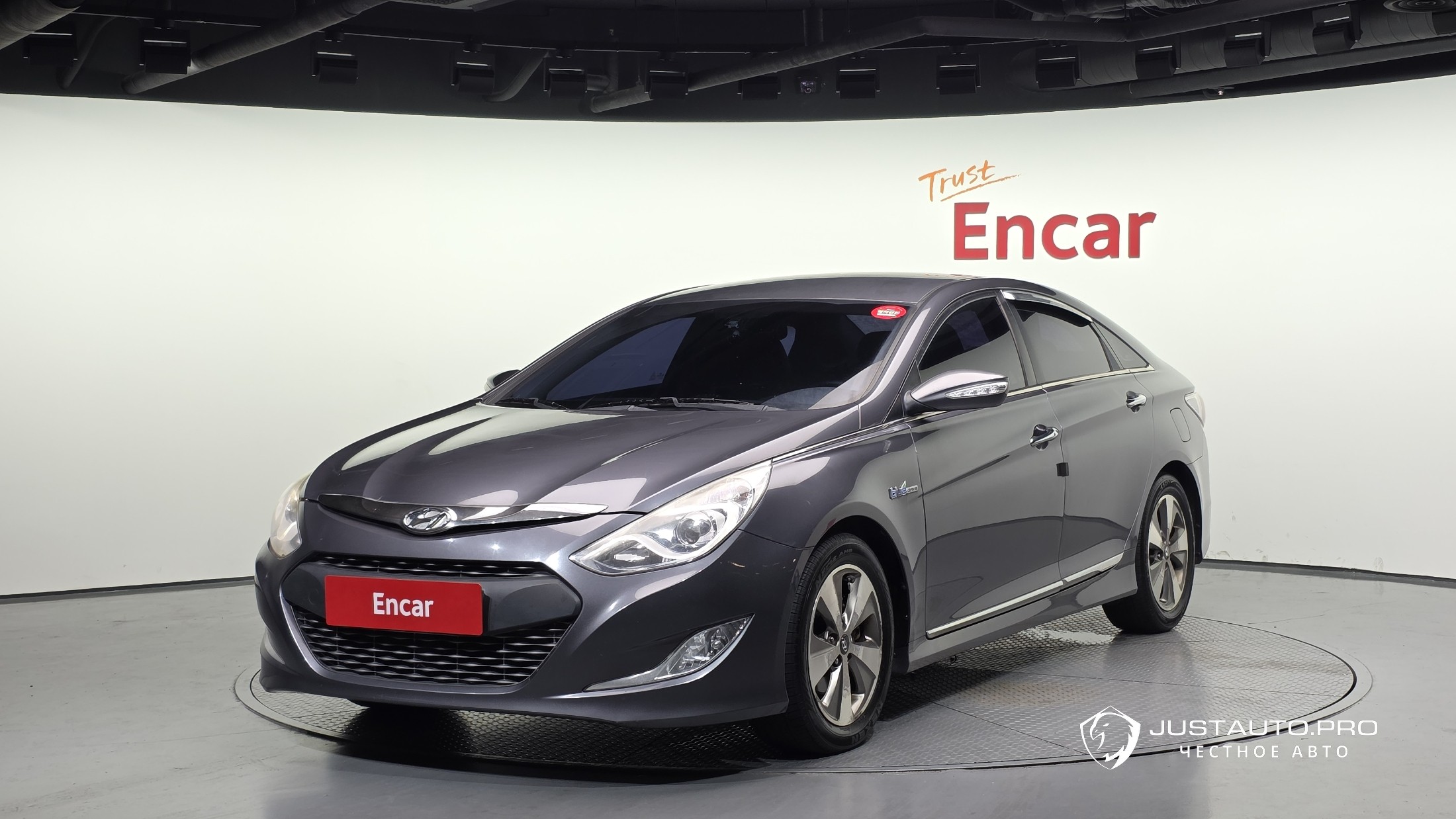 Автомобиль Hyundai Sonata