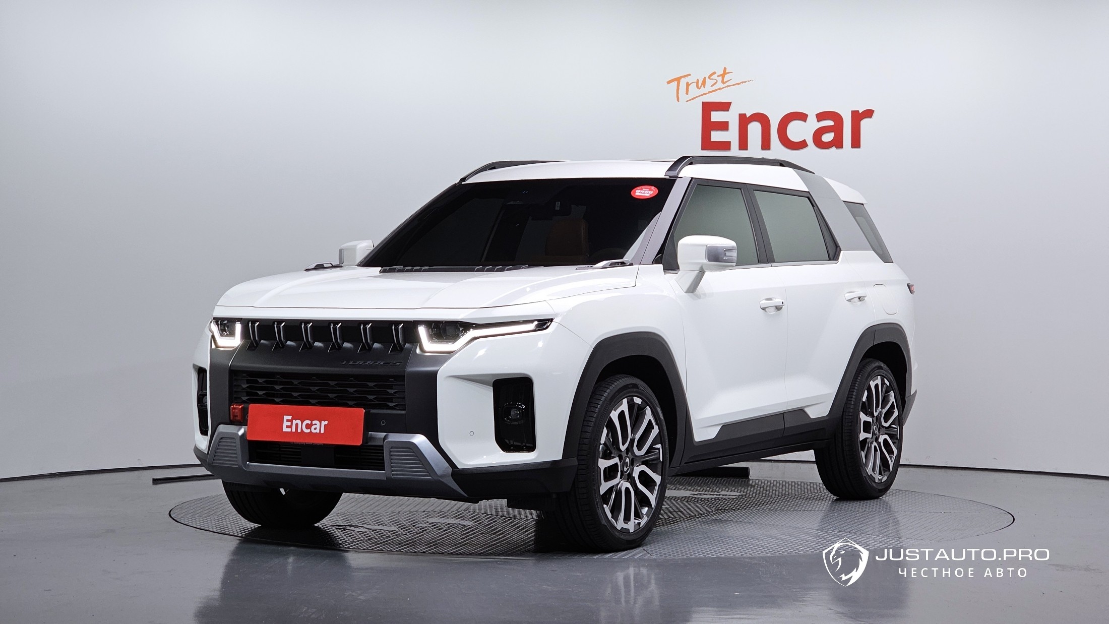 Автомобиль KG_Mobility_Ssangyong Torres