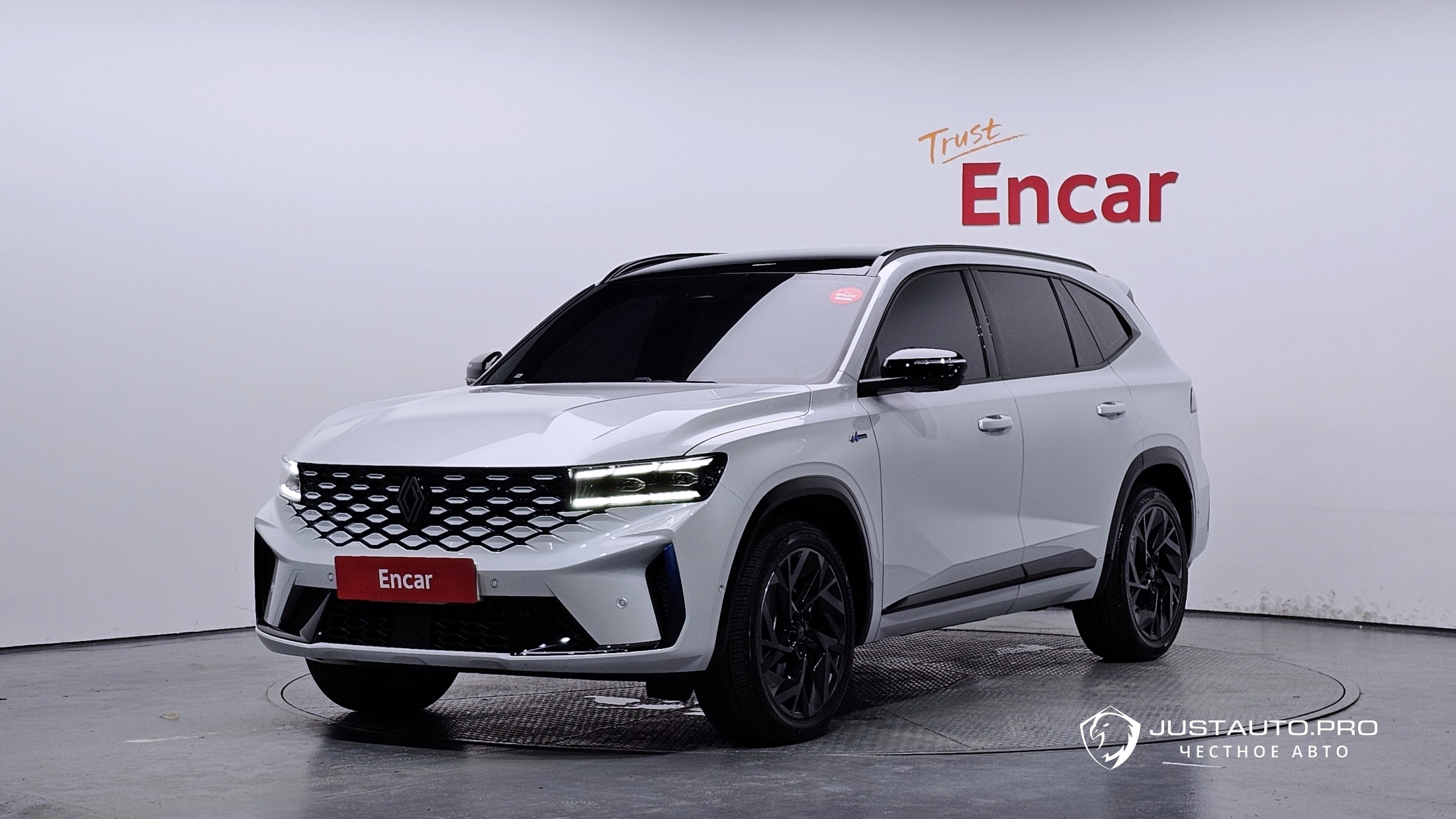 Автомобиль Renault-KoreaSamsung Grand Koleos