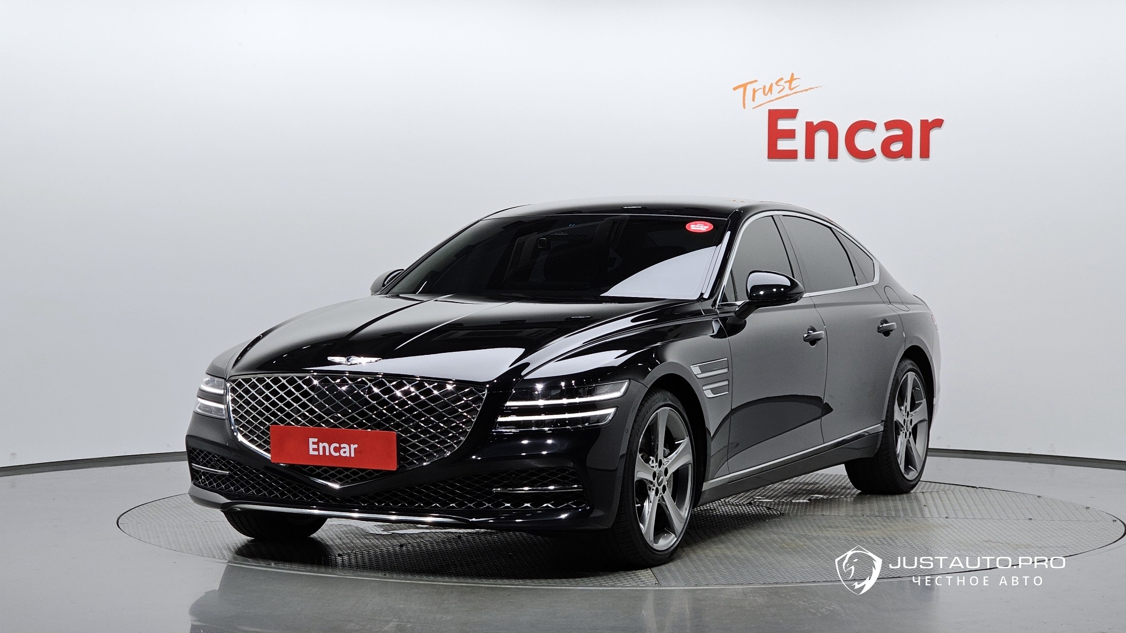 Автомобиль Genesis G80