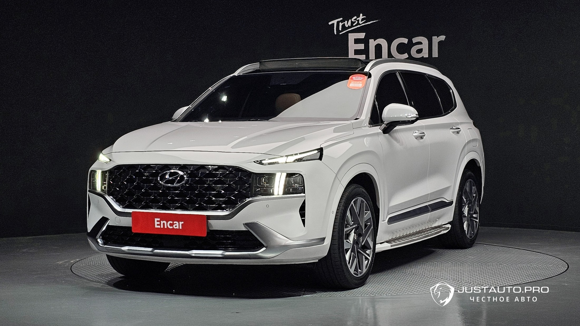 Автомобиль Hyundai Santafe