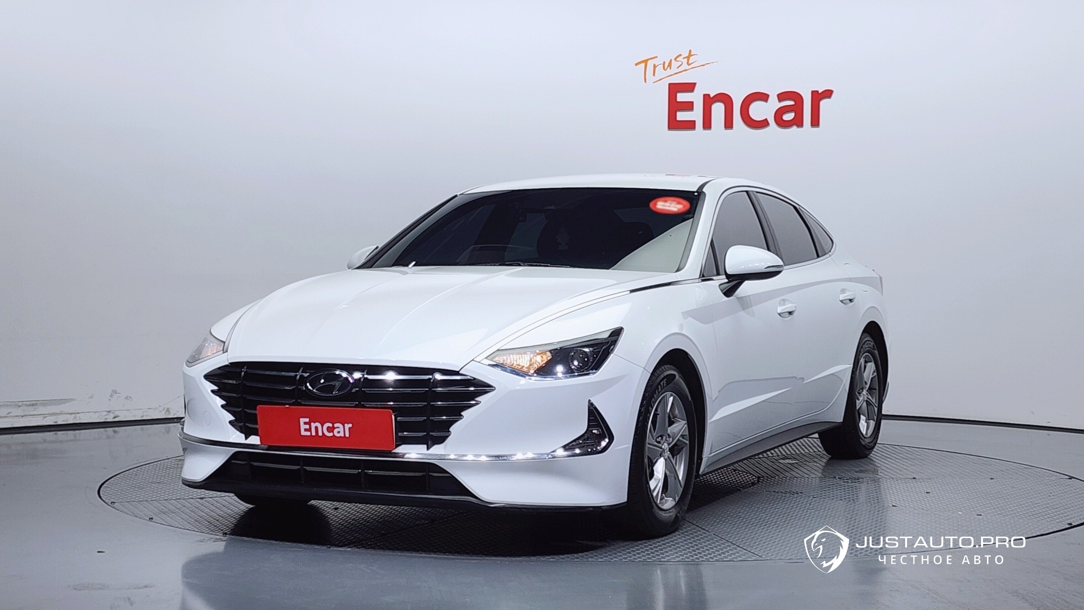 Автомобиль Hyundai Sonata