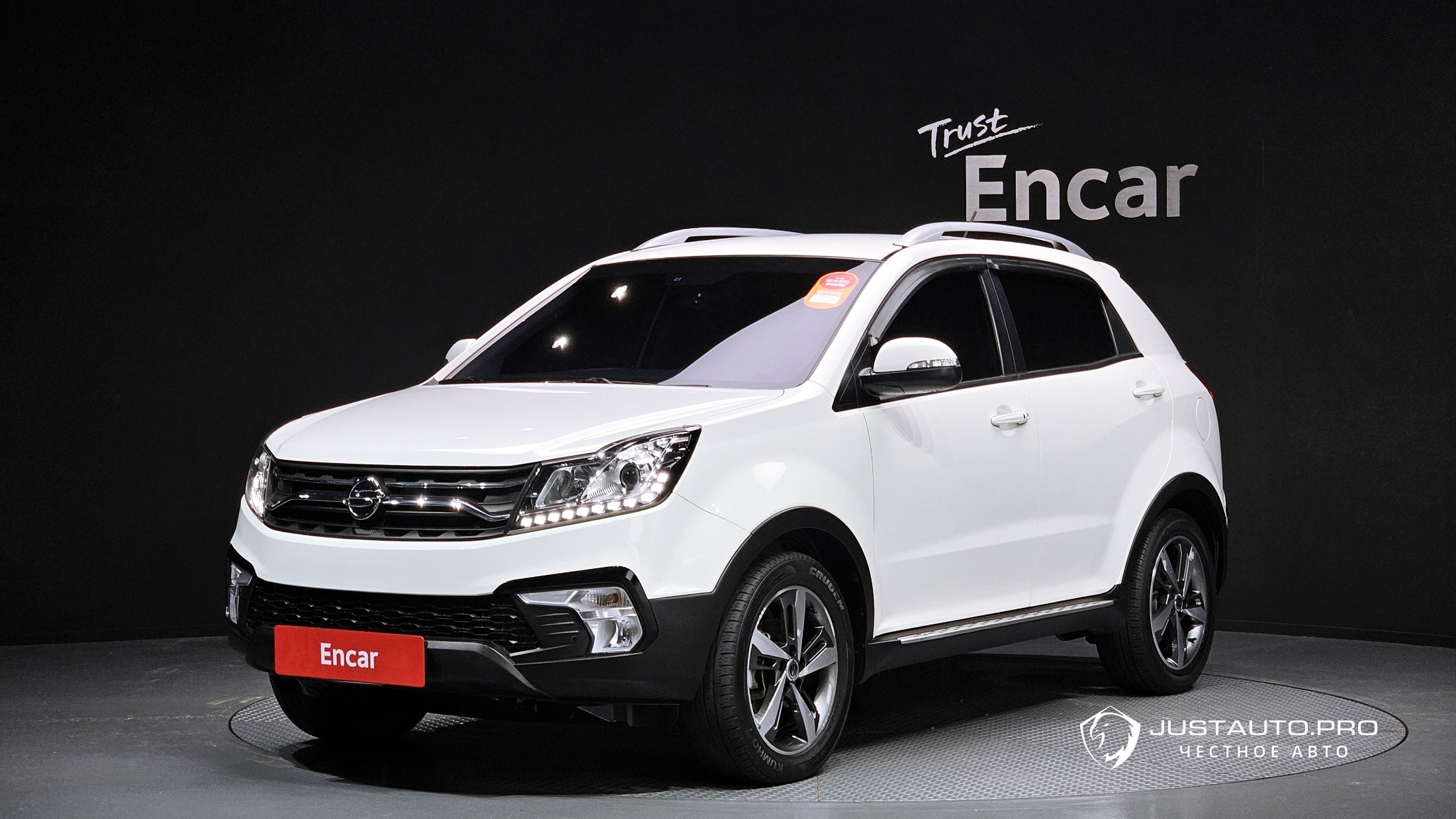 Автомобиль KG_Mobility_Ssangyong KORANDO