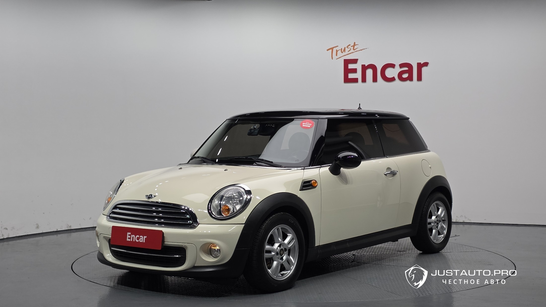 Автомобиль Mini Cooper