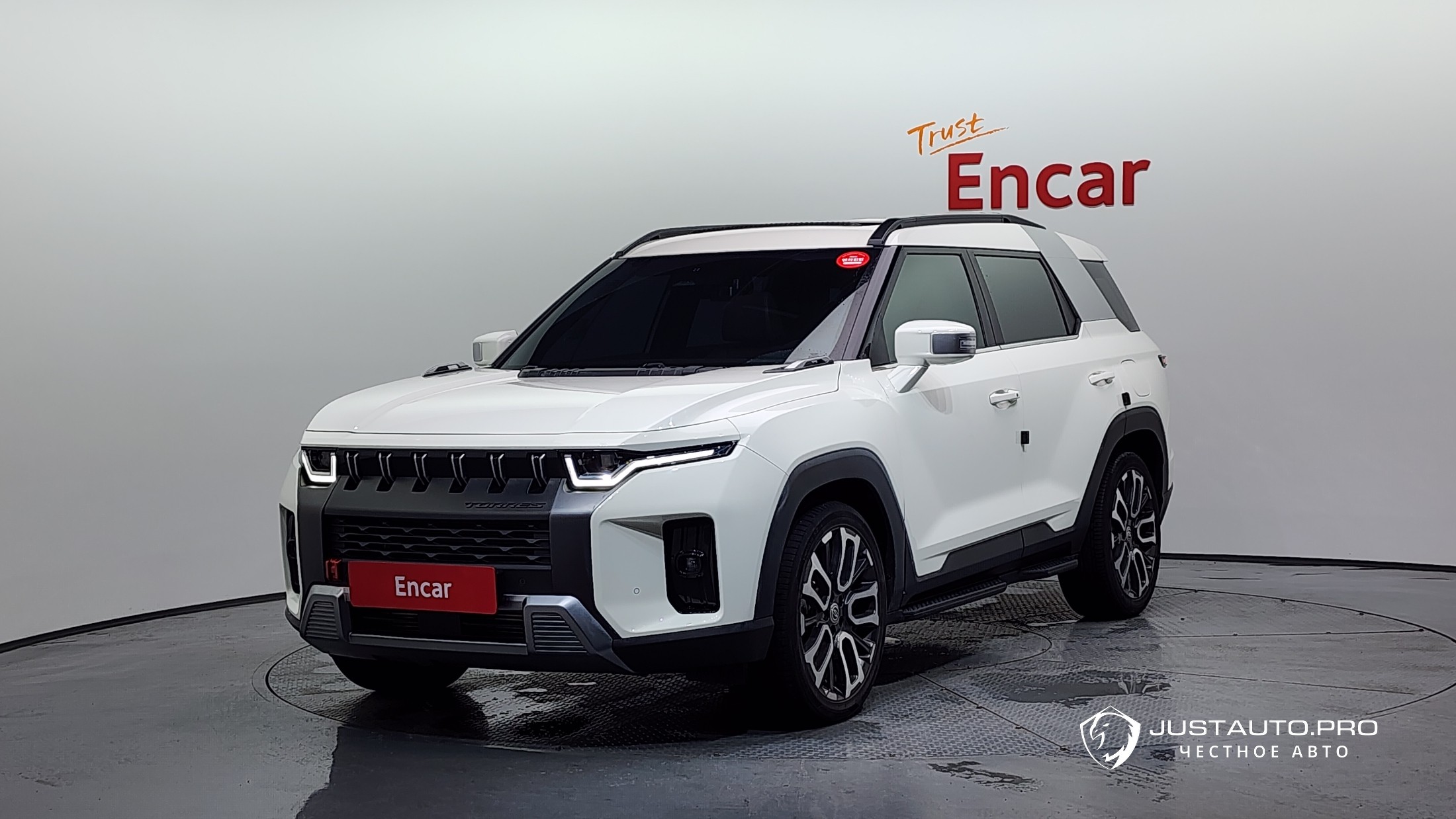 Автомобиль KG_Mobility_Ssangyong Torres