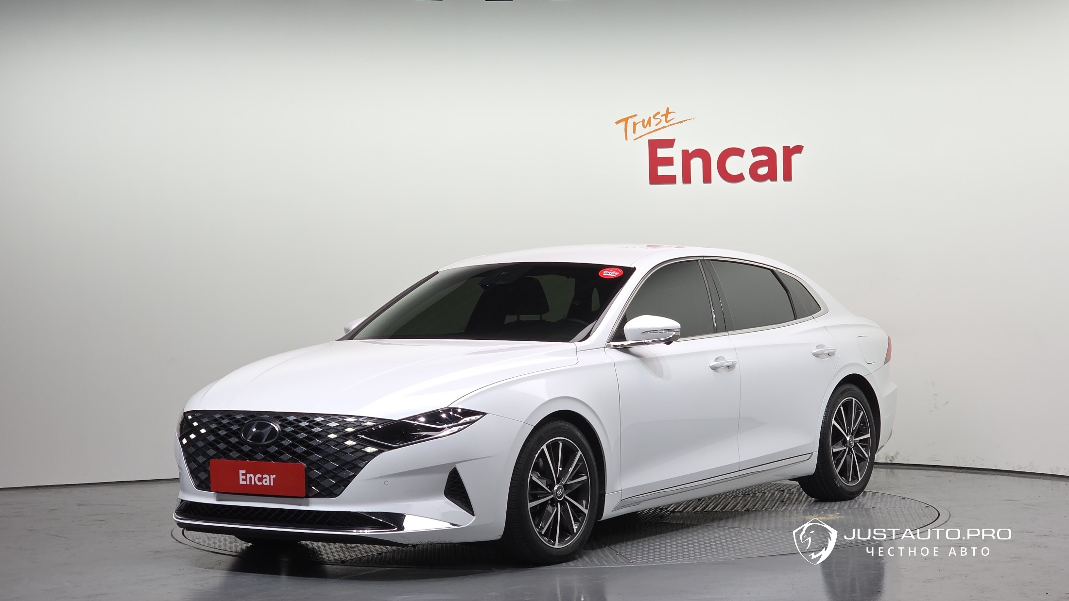 Автомобиль Hyundai Grandeur
