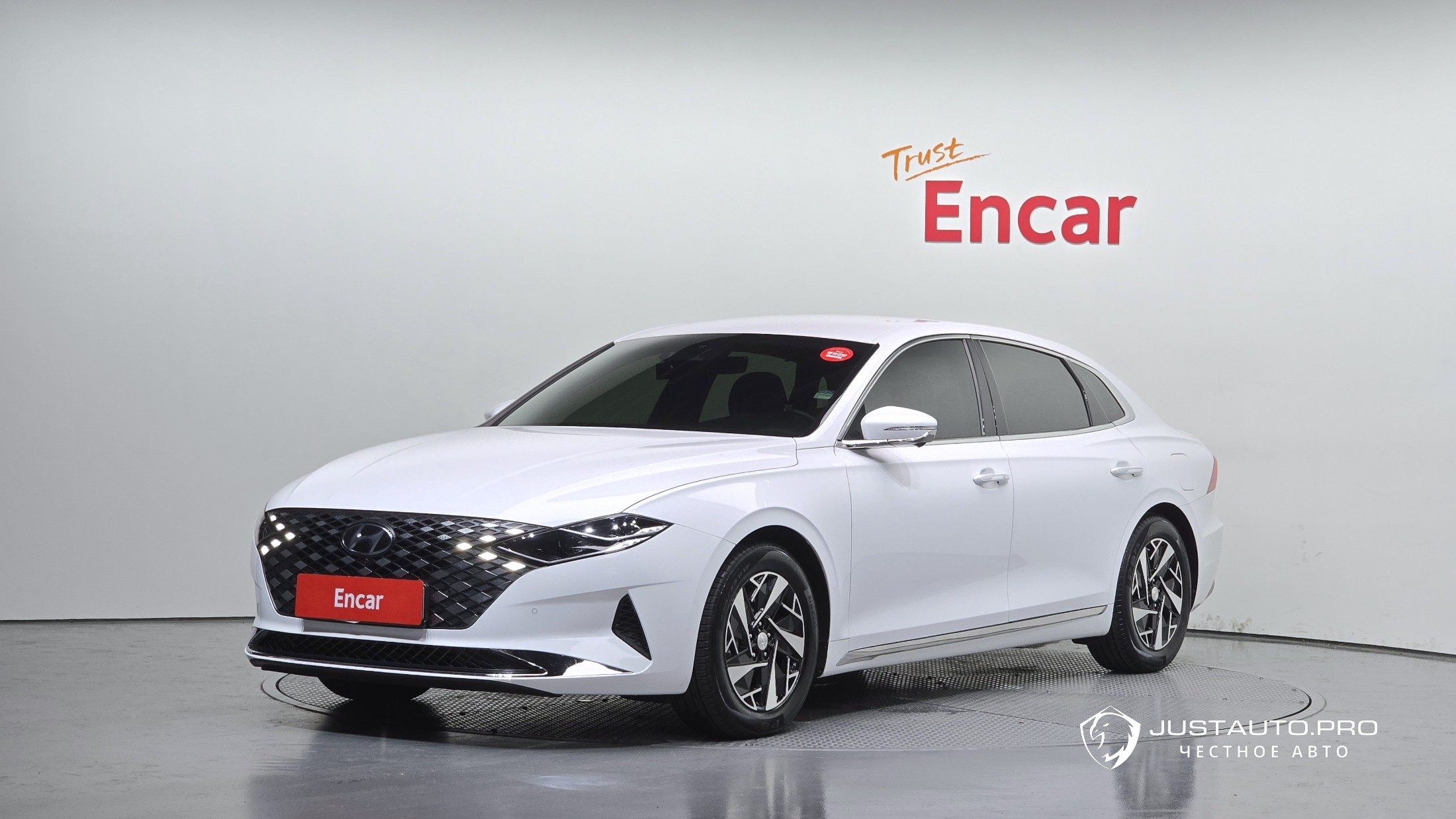 Автомобиль Hyundai Grandeur