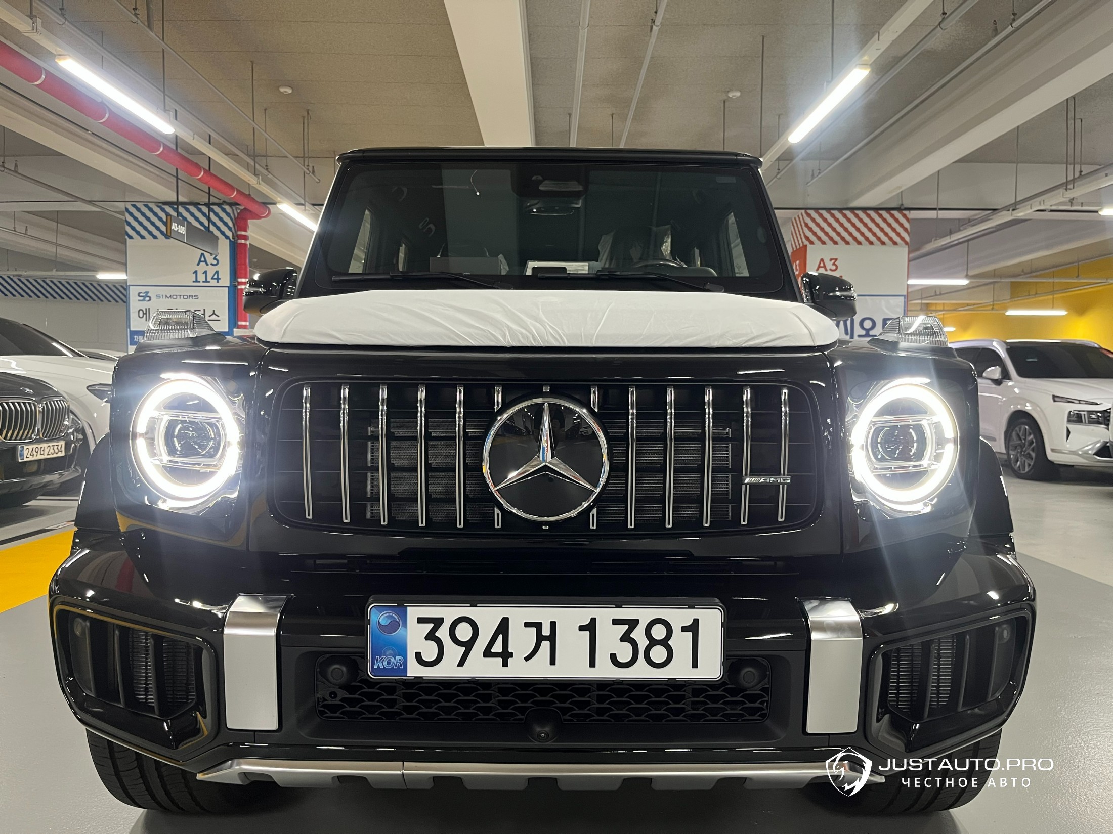 Автомобиль Mercedes-Benz G-Class