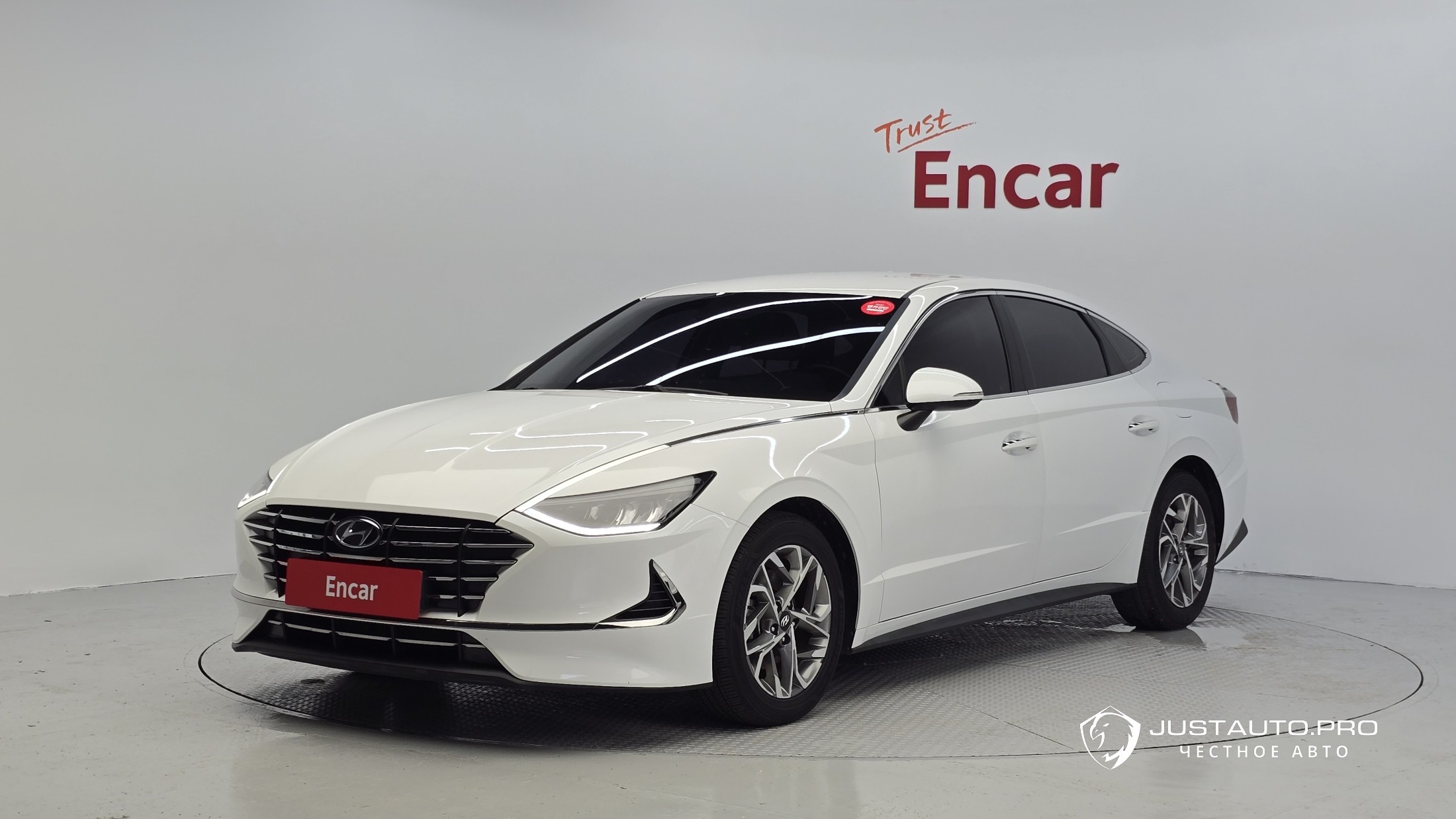 Автомобиль Hyundai Sonata
