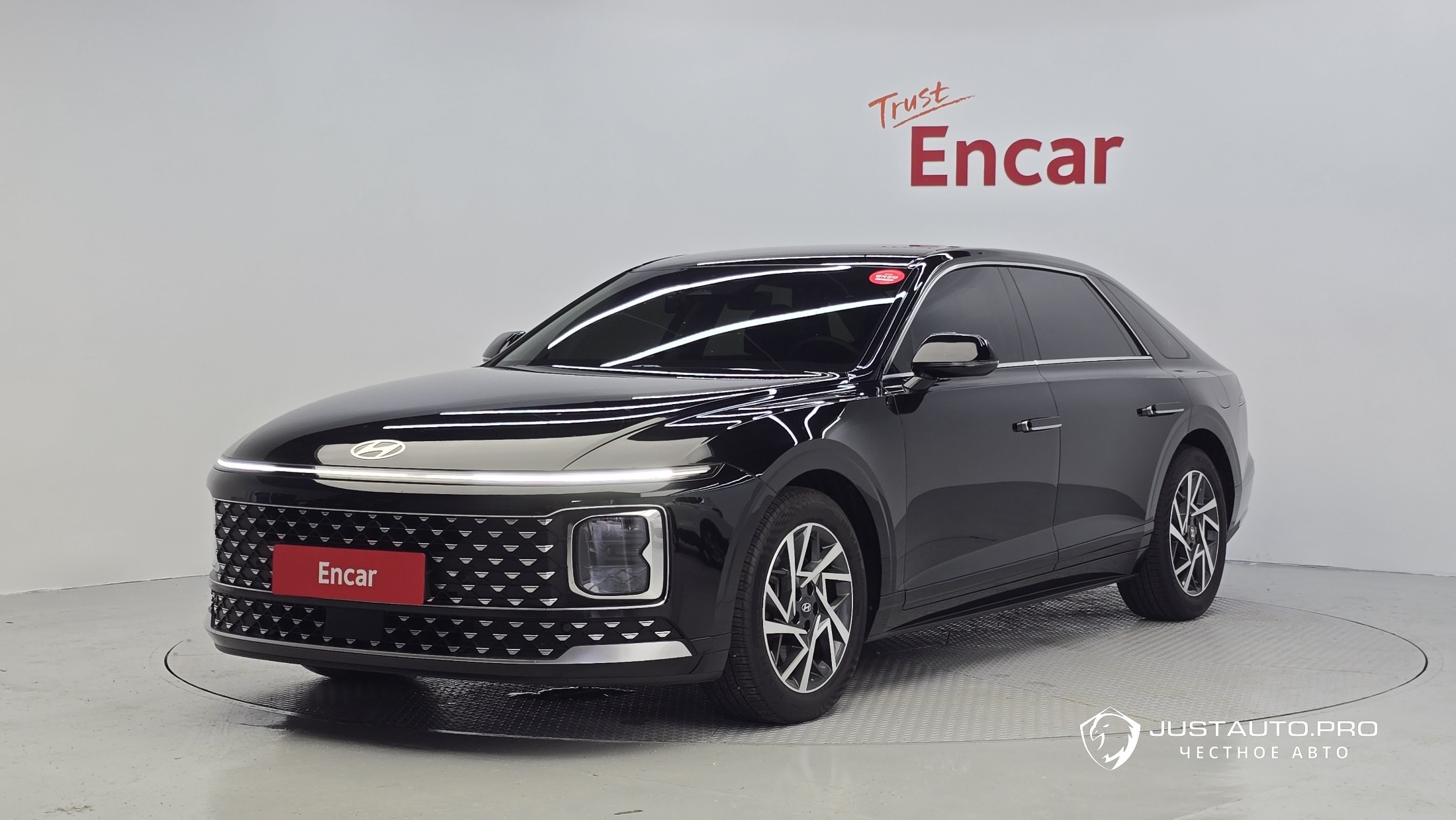 Автомобиль Hyundai Grandeur