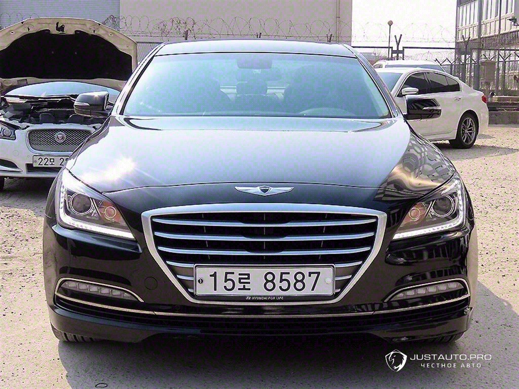 Автомобиль Hyundai Genesis