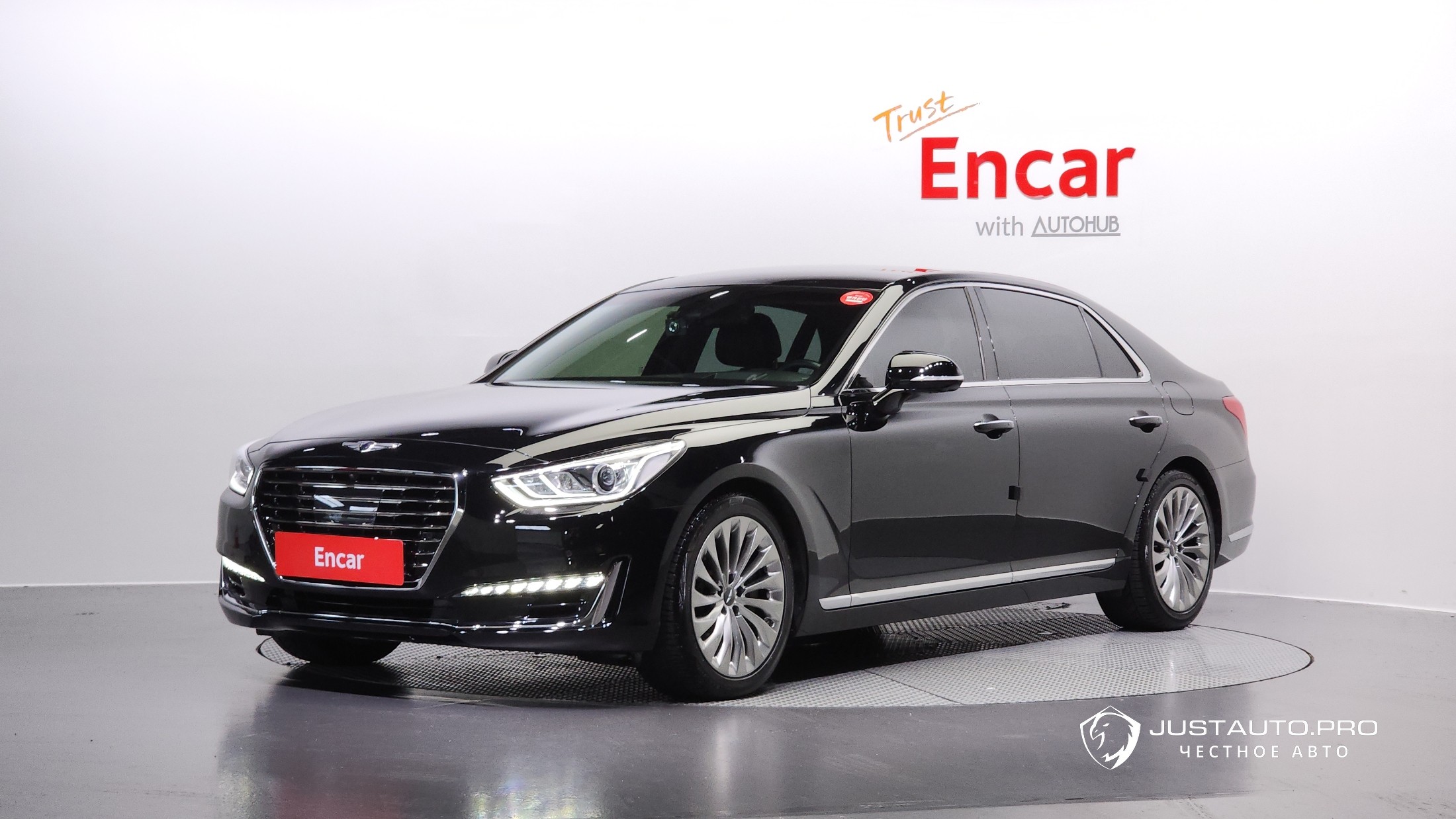 Автомобиль Genesis EQ900