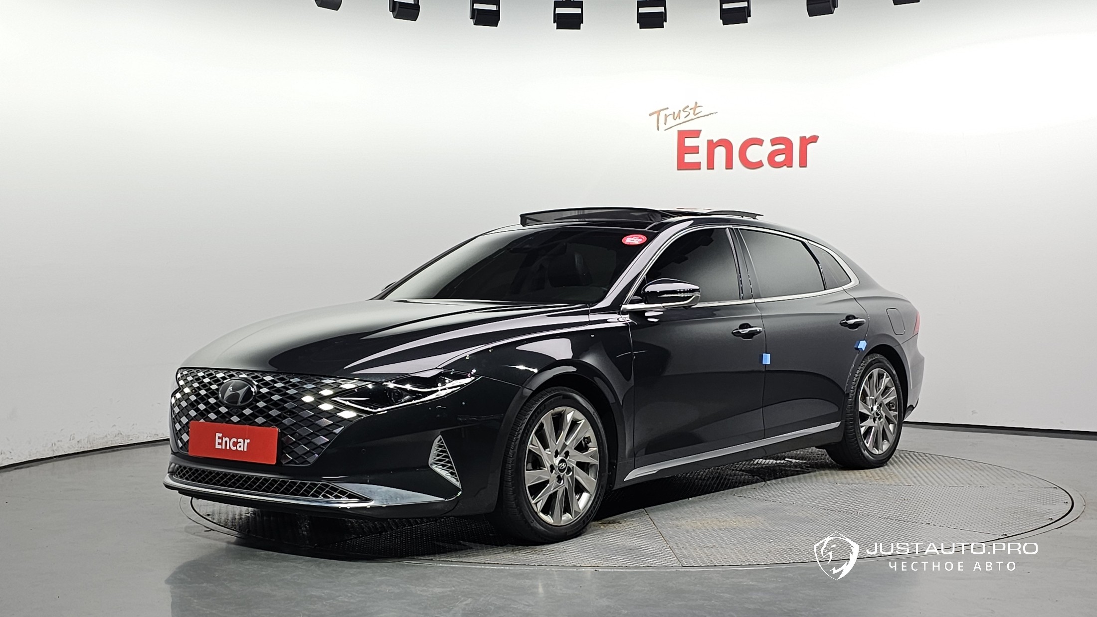 Автомобиль Hyundai Grandeur