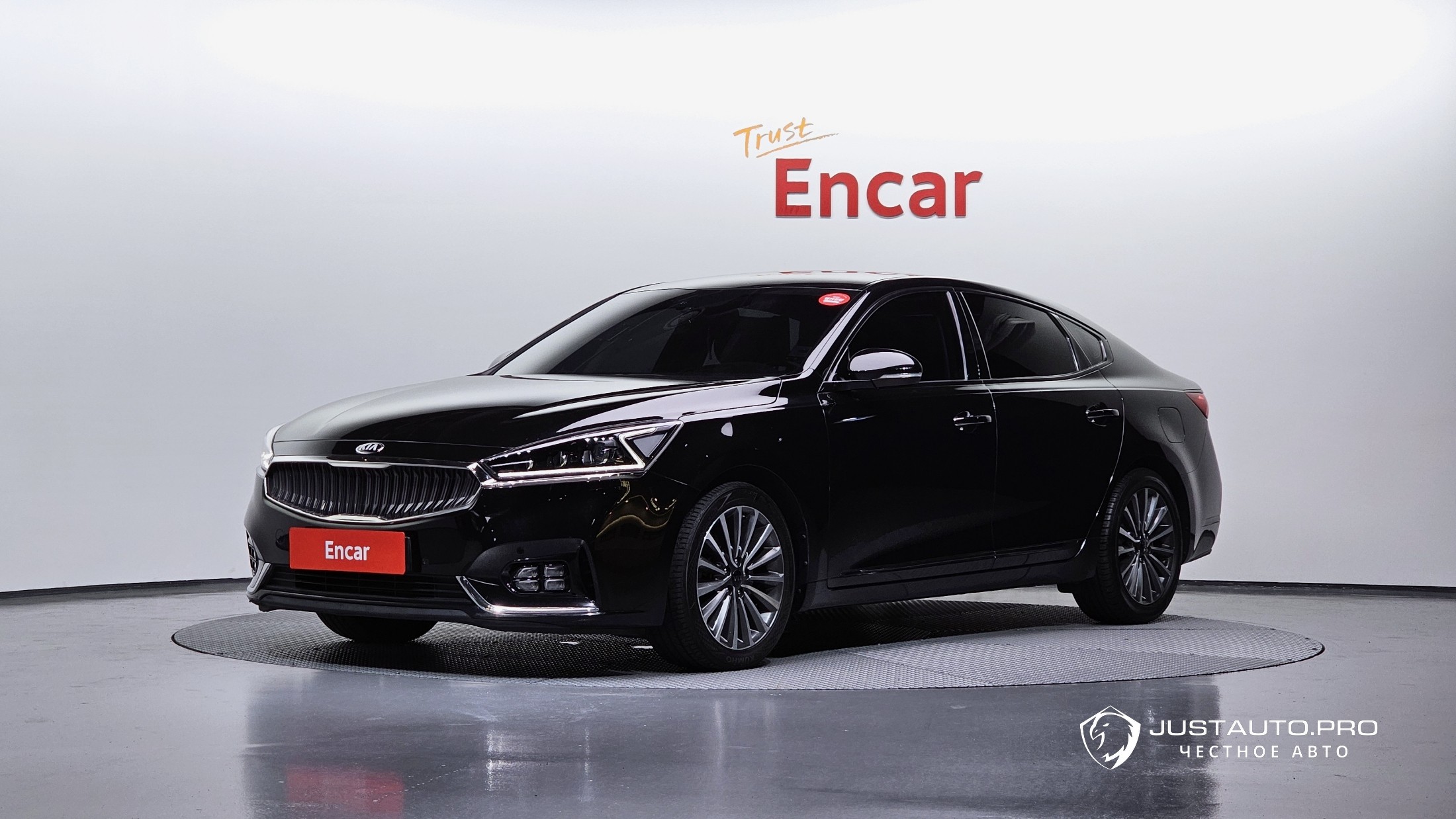 Автомобиль Kia K7