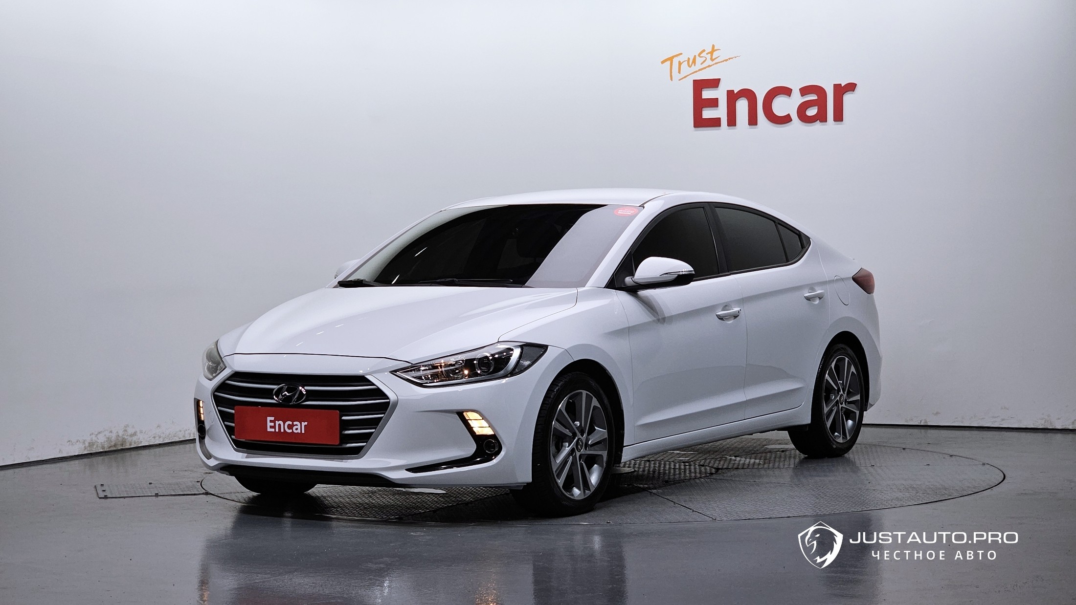 Автомобиль Hyundai AVANTE