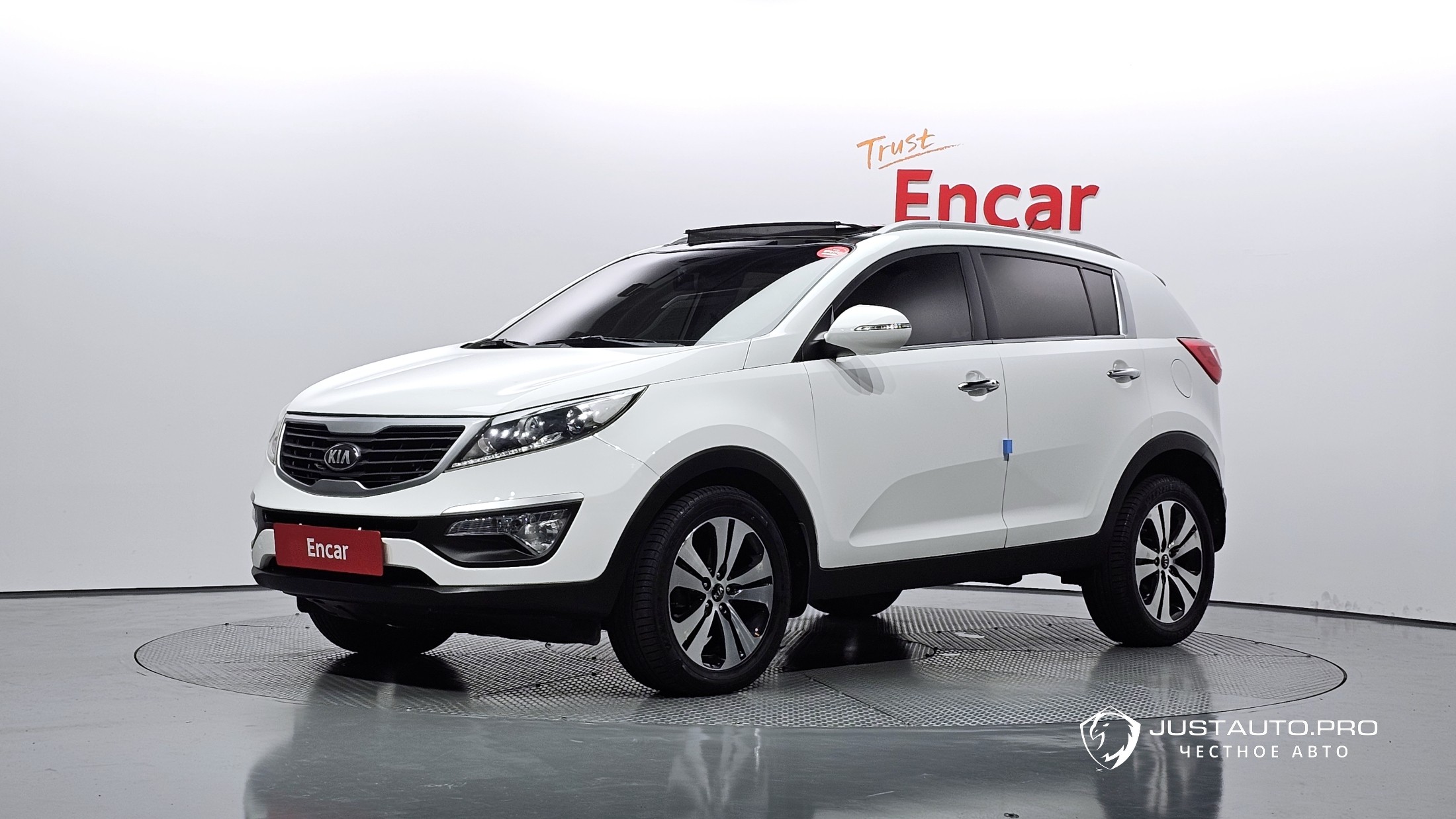 Автомобиль Kia Sportage