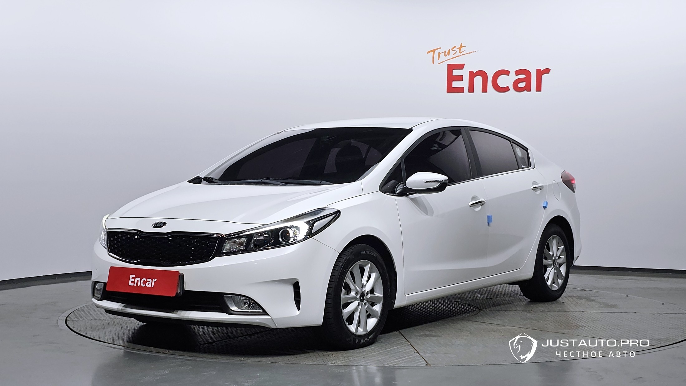 Автомобиль Kia K3