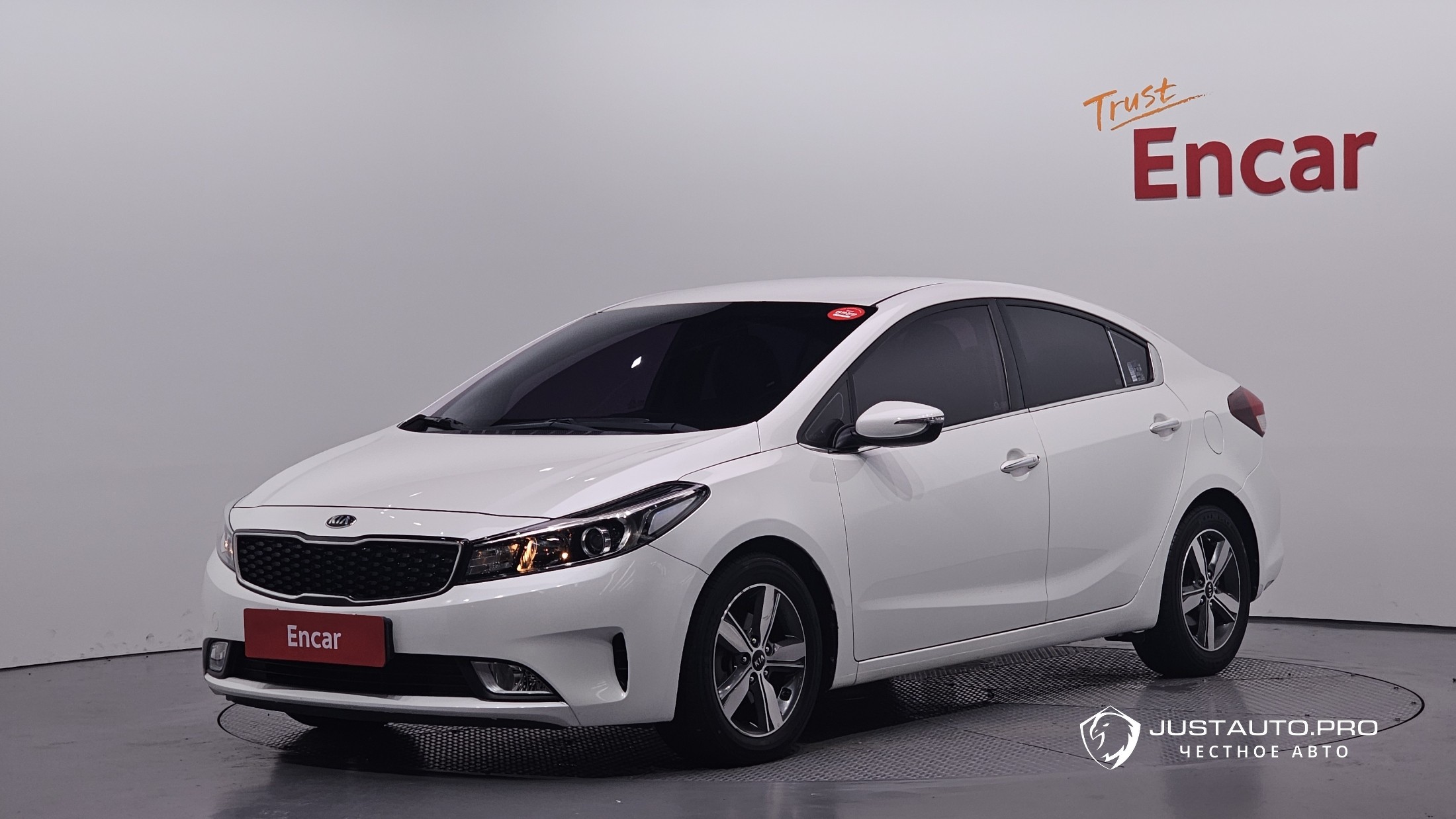 Автомобиль Kia K3