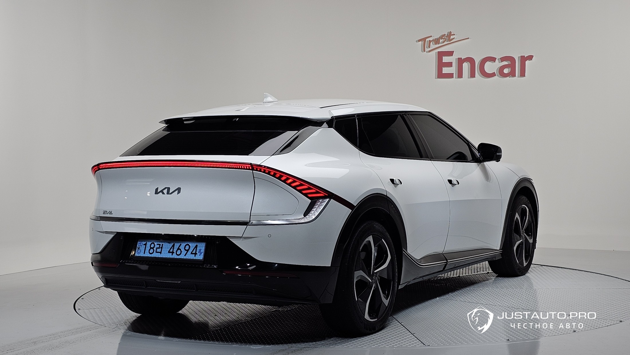 Автомобиль Kia EV6