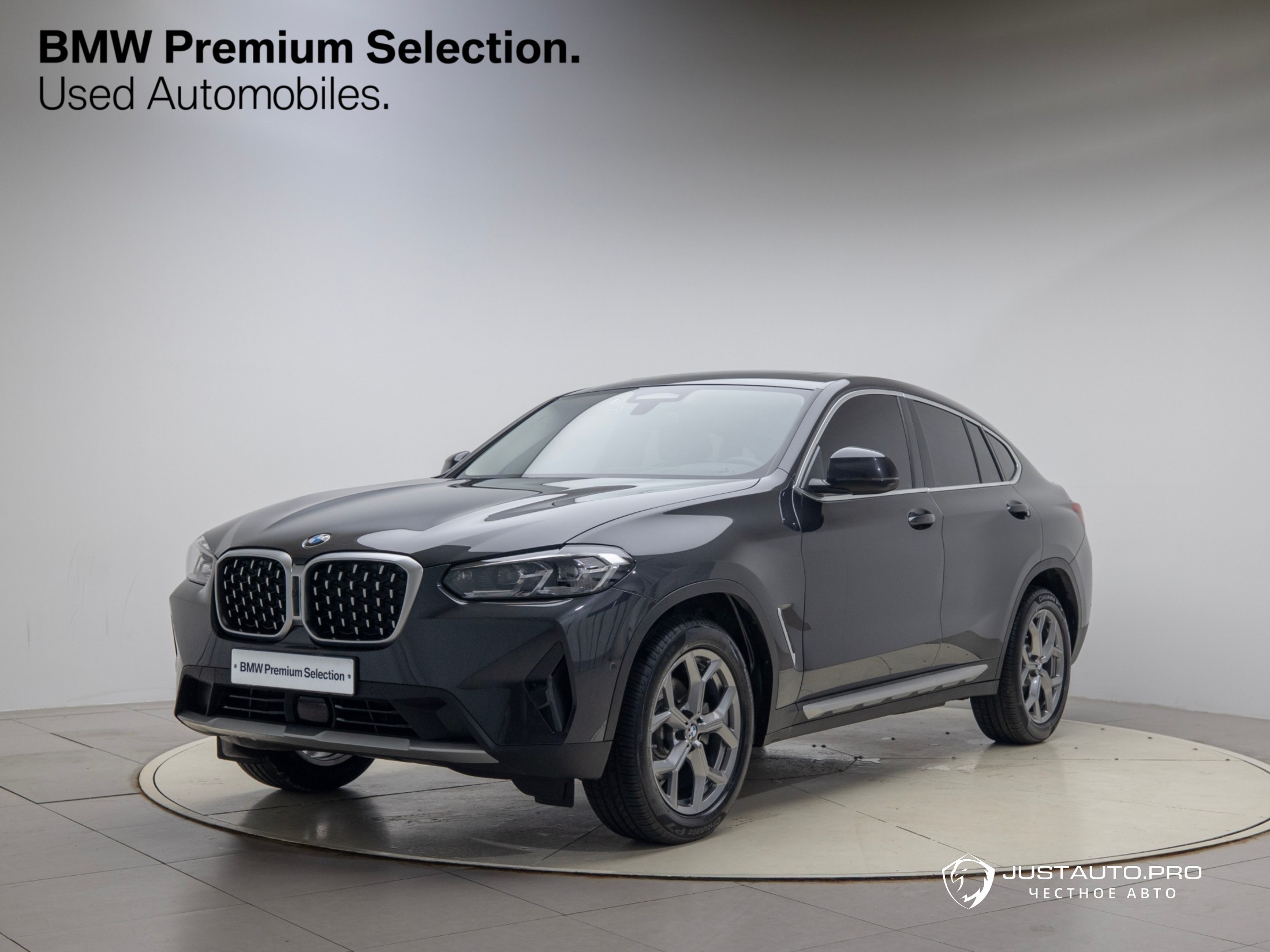 Автомобиль BMW X4