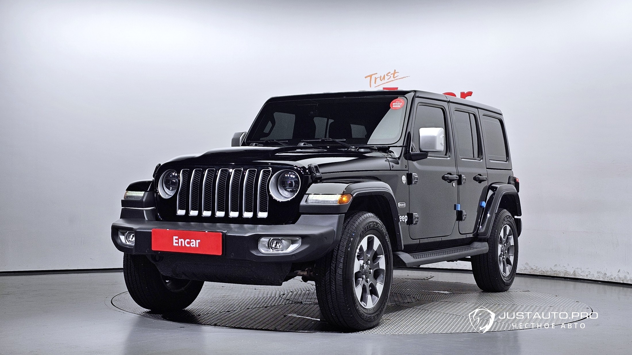Автомобиль Jeep Wrangler