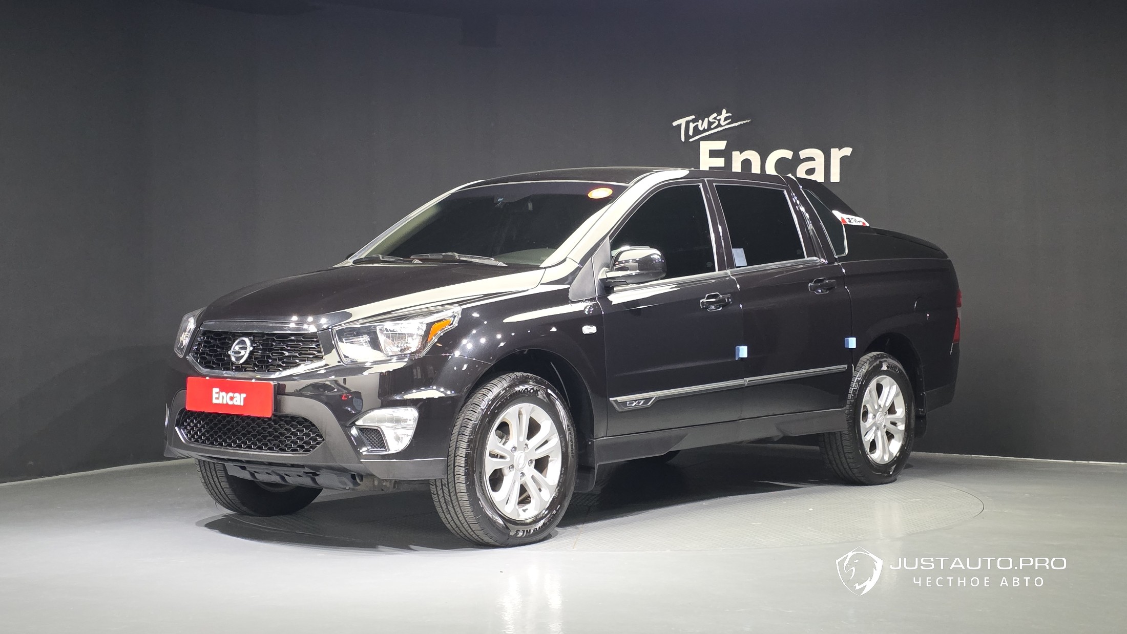 Автомобиль KG_Mobility_Ssangyong KORANDO