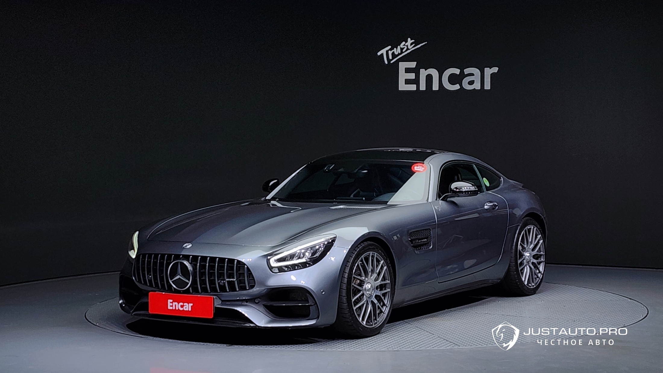 Автомобиль Mercedes-Benz AMG GT