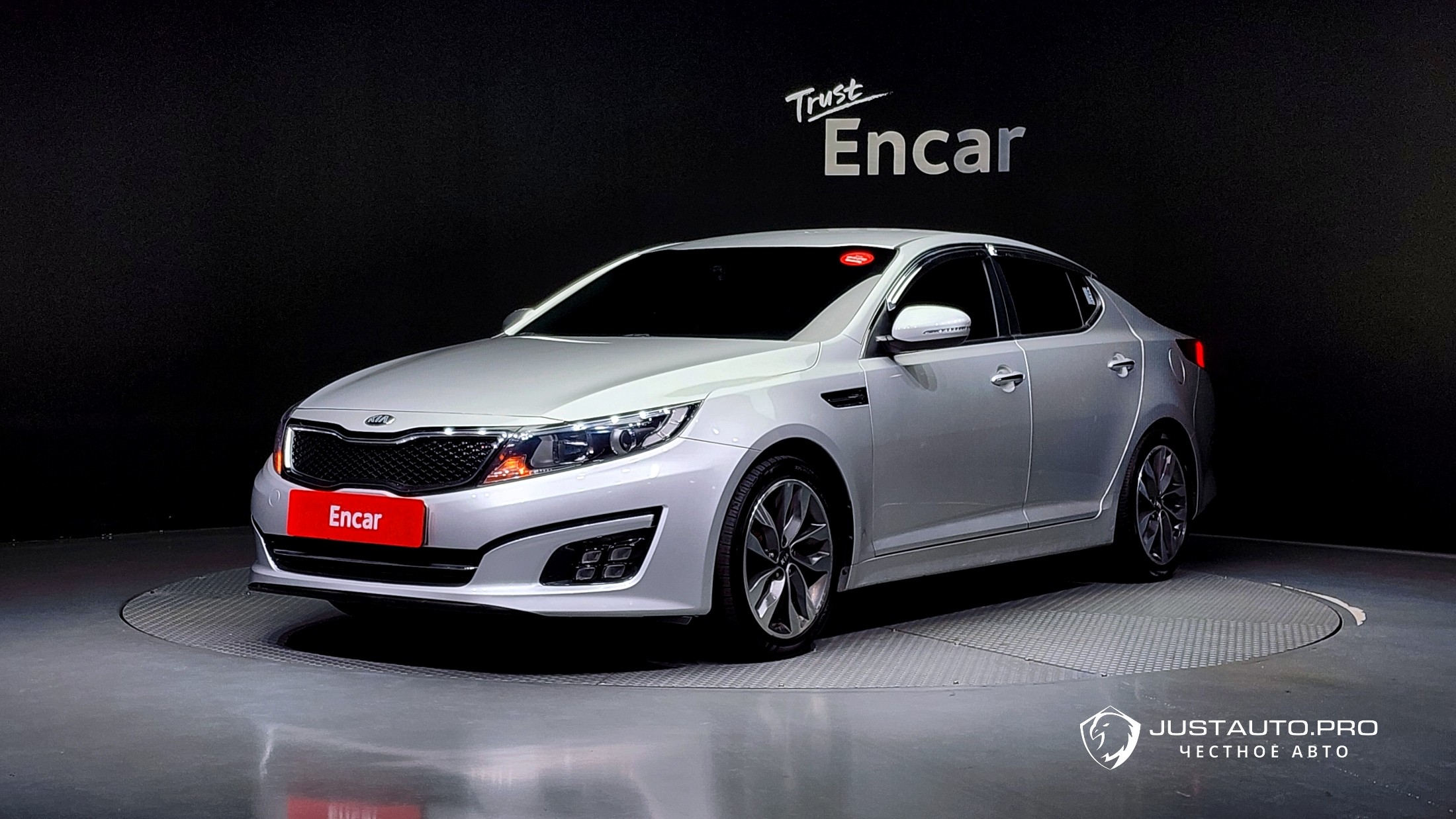 Автомобиль Kia K5