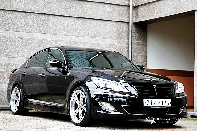 Автомобиль Hyundai Genesis
