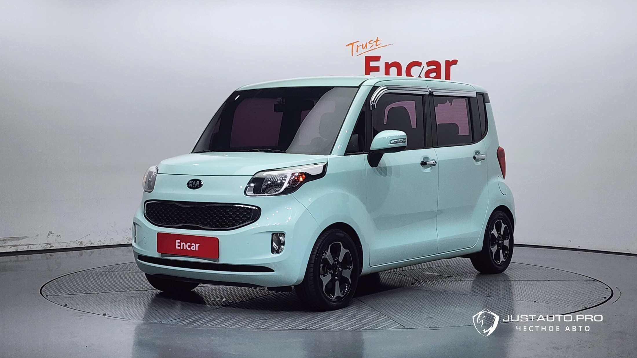 Автомобиль Kia RAY