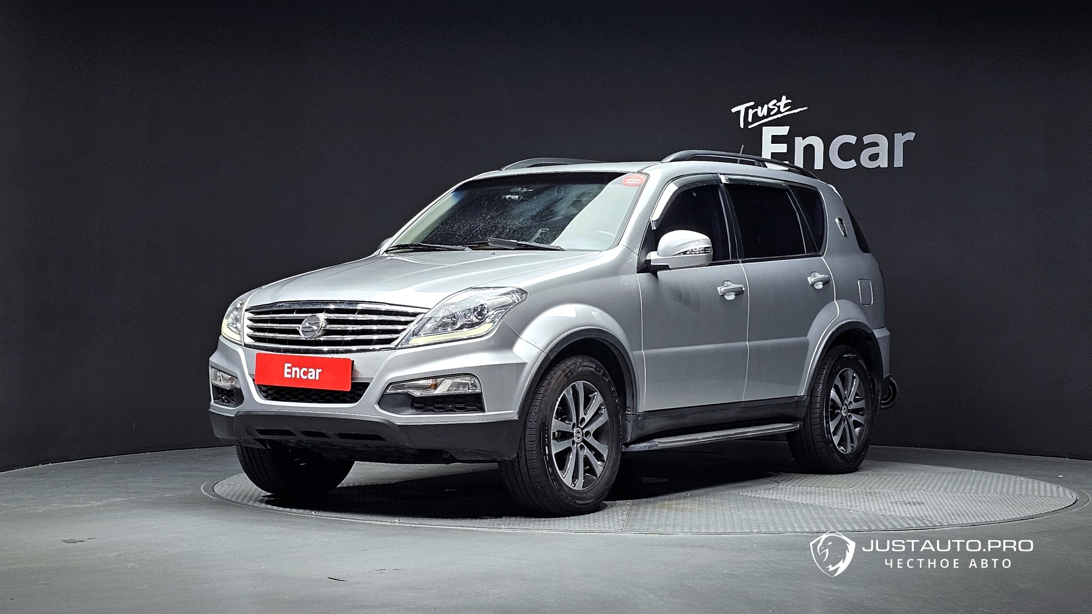 Автомобиль KG_Mobility_Ssangyong Rexton
