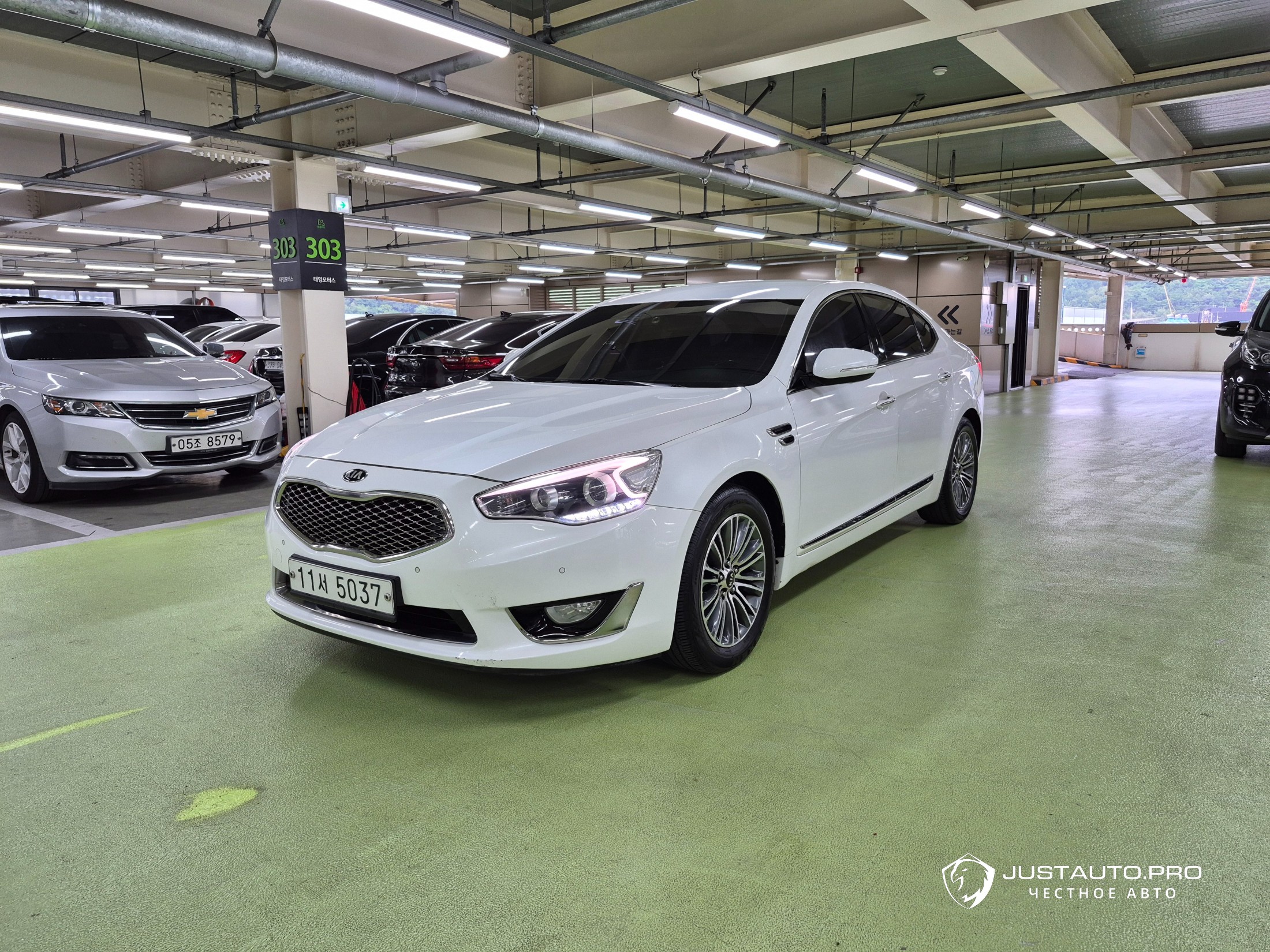 Автомобиль Kia K7