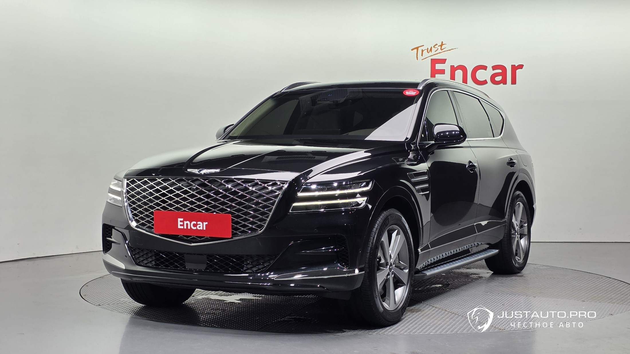 Автомобиль Genesis GV80