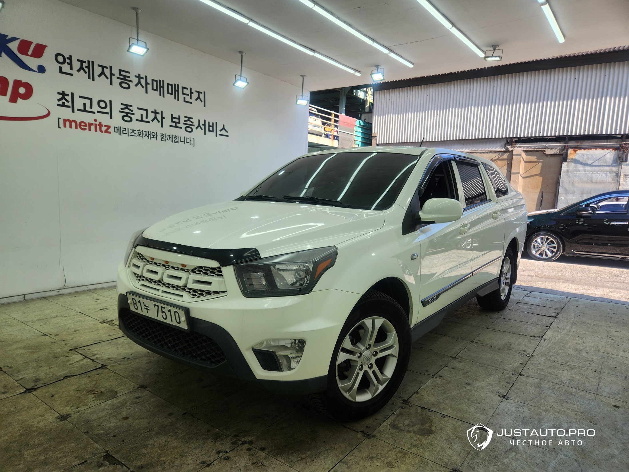 Автомобиль KG_Mobility_Ssangyong KORANDO
