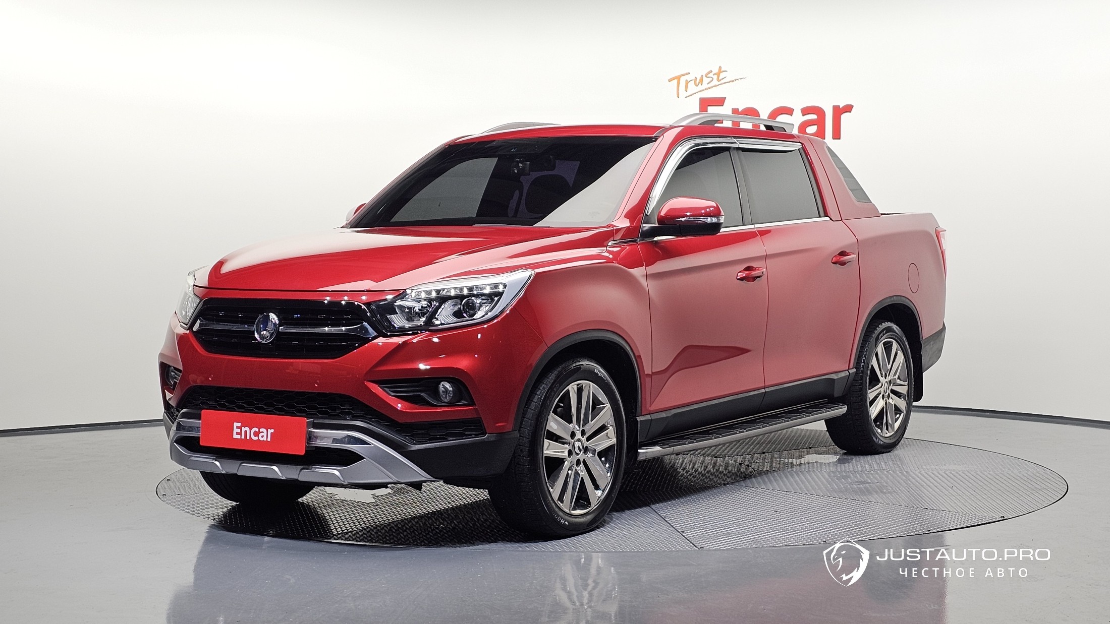 Автомобиль KG_Mobility_Ssangyong Rexton