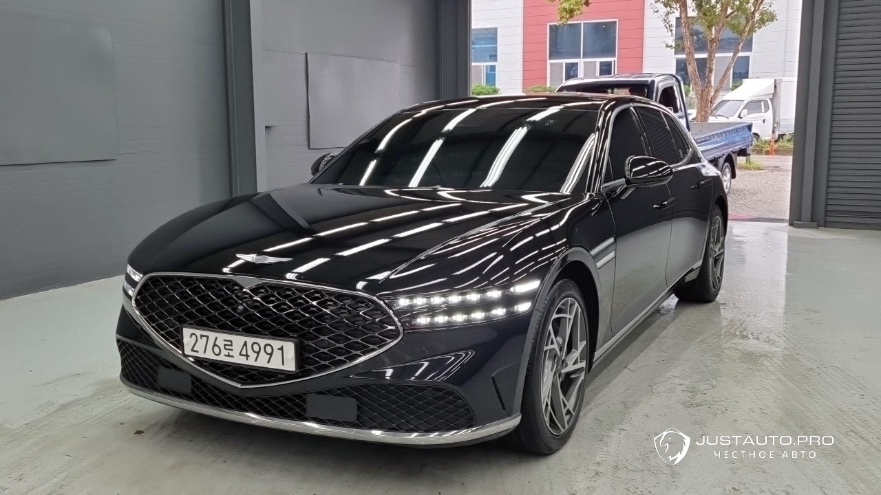 Автомобиль Genesis G90