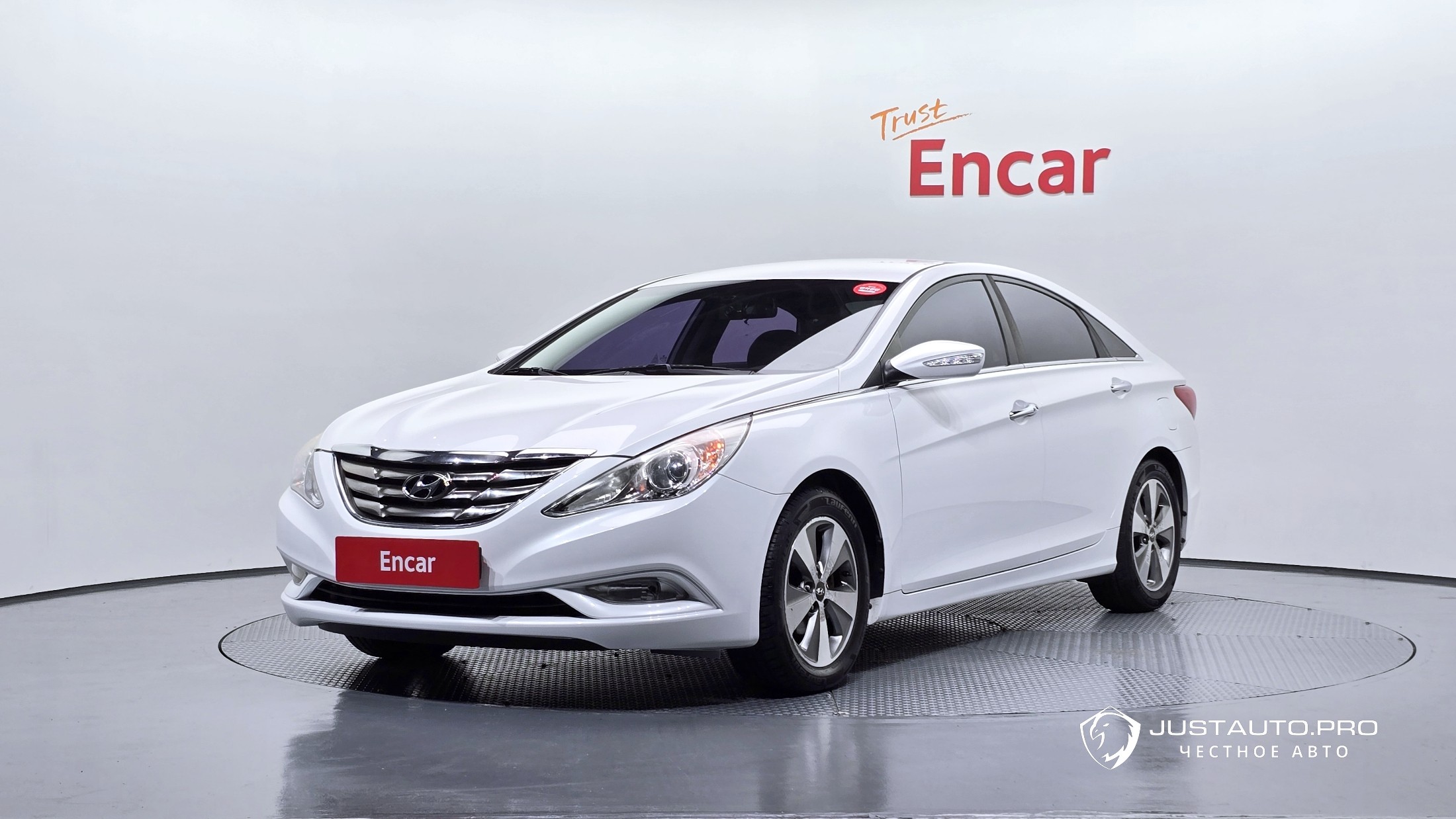 Автомобиль Hyundai Sonata