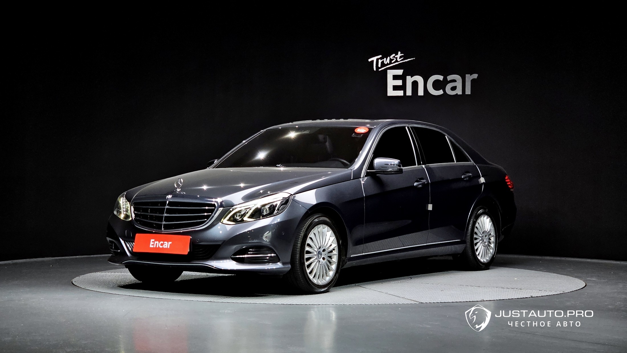 Автомобиль Mercedes-Benz E-Class