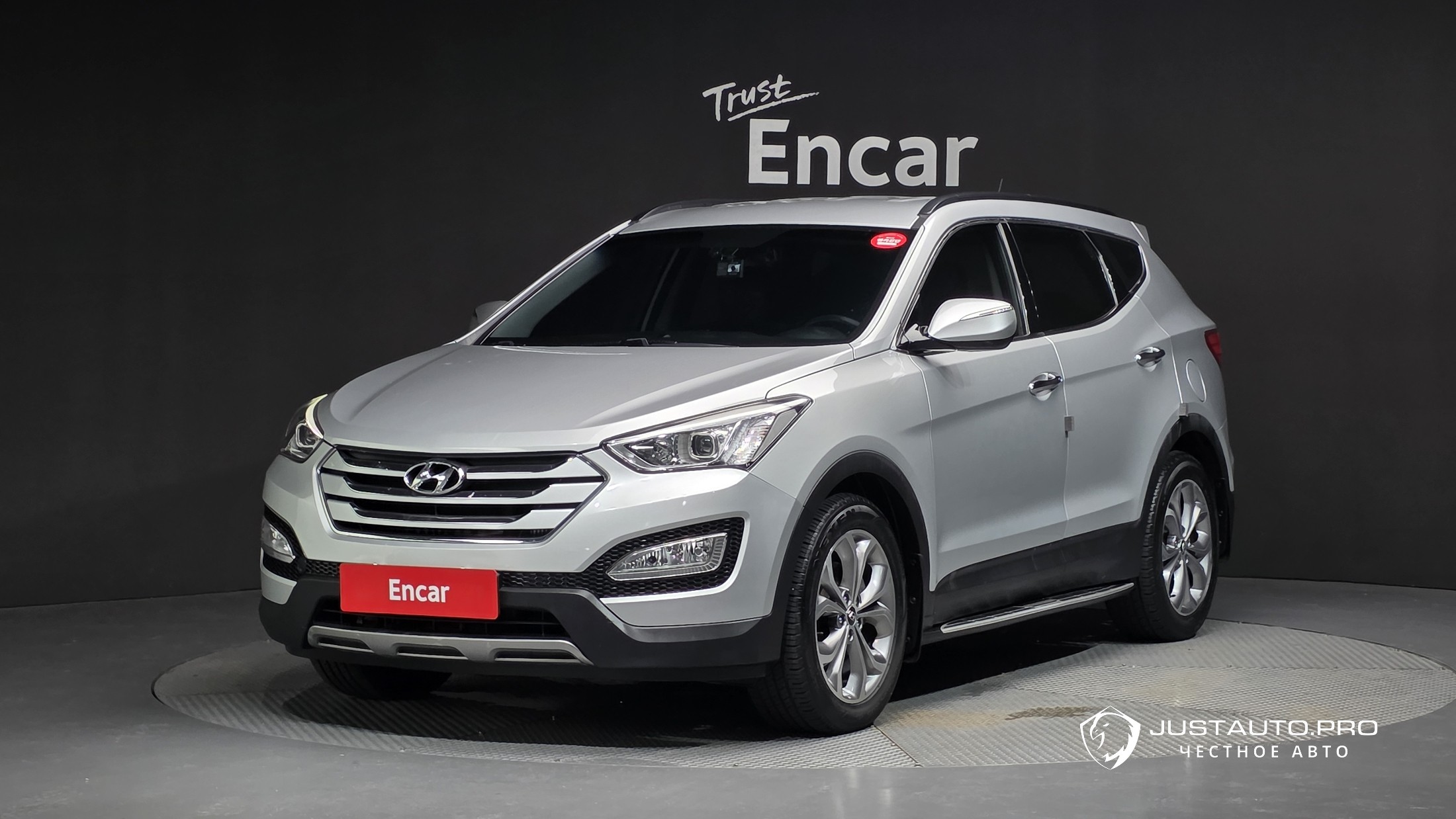 Автомобиль Hyundai Santafe