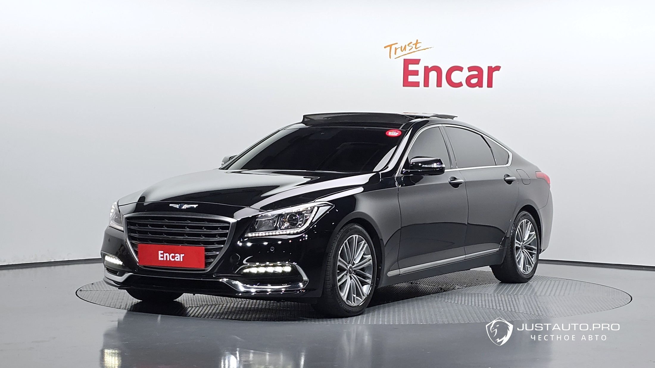 Автомобиль Genesis G80