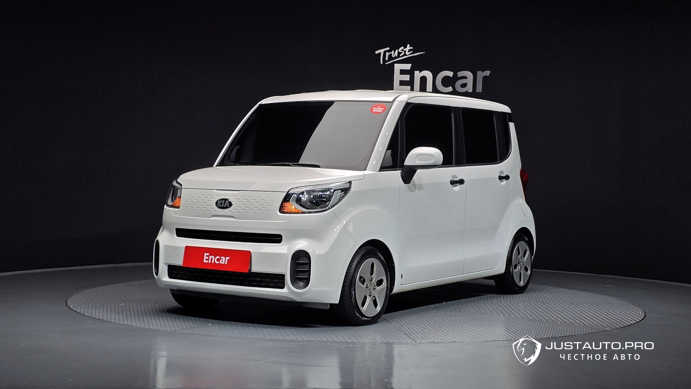 Автомобиль Kia RAY