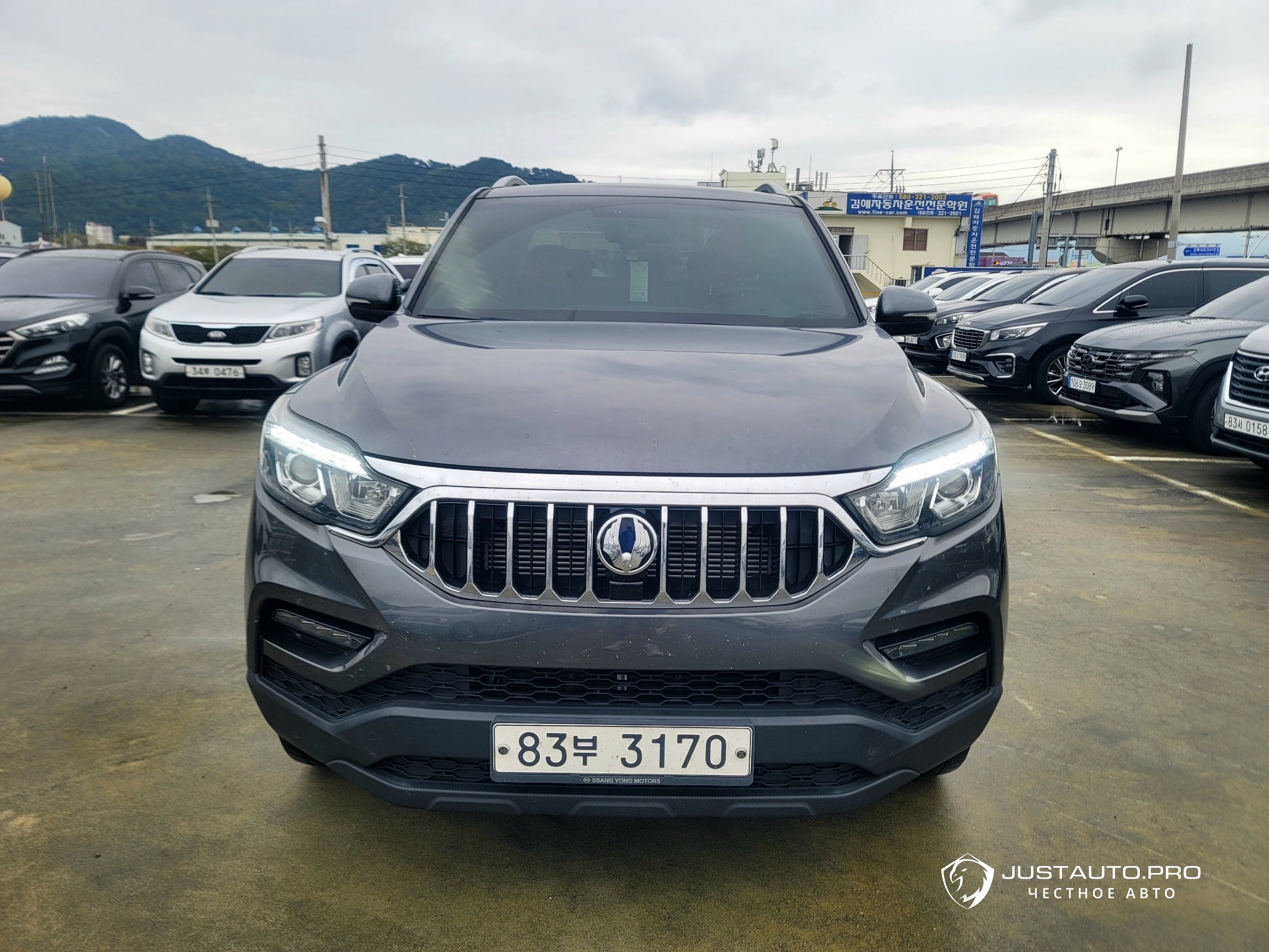Автомобиль KG_Mobility_Ssangyong Rexton