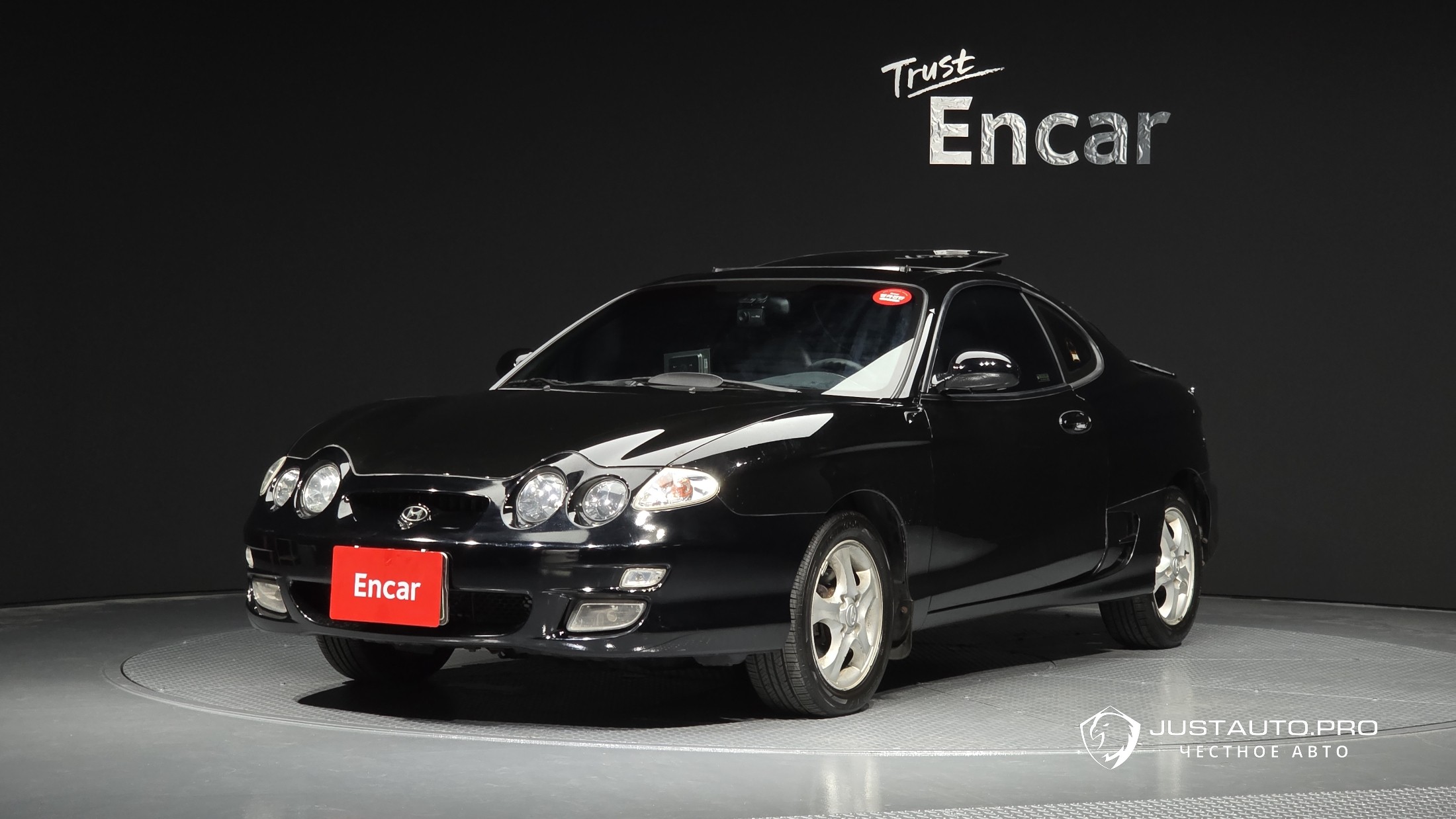 Автомобиль Hyundai Tiburon