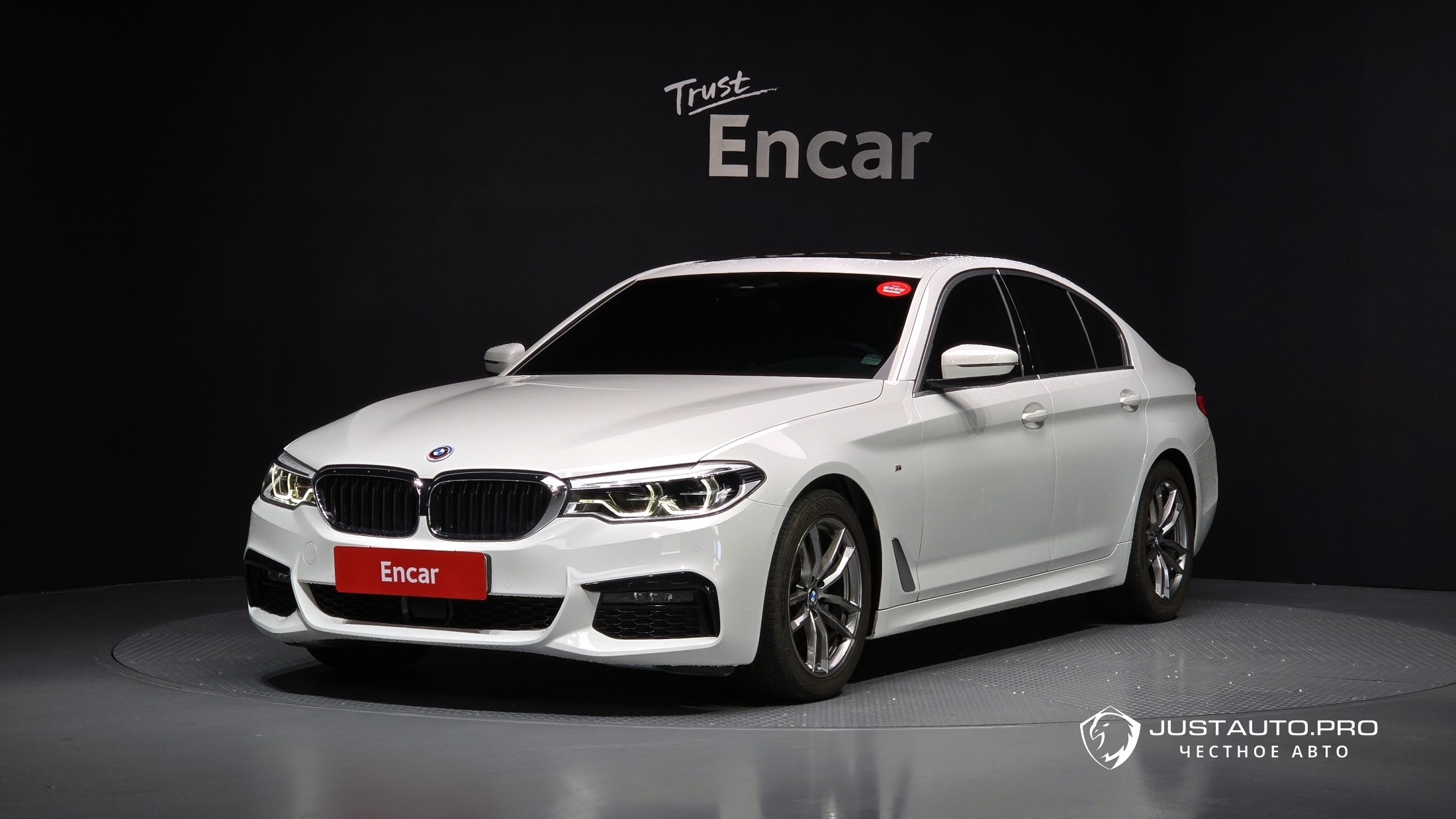 Автомобиль BMW 5-Series