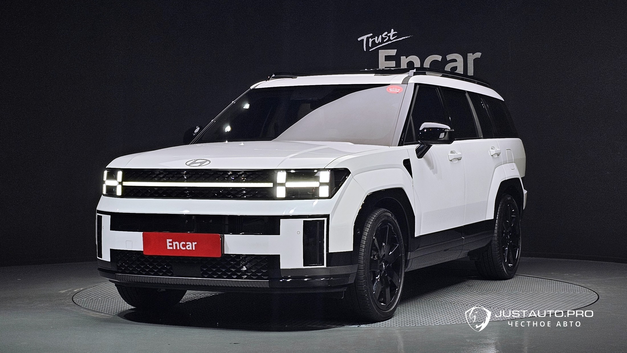 Автомобиль Hyundai Santafe