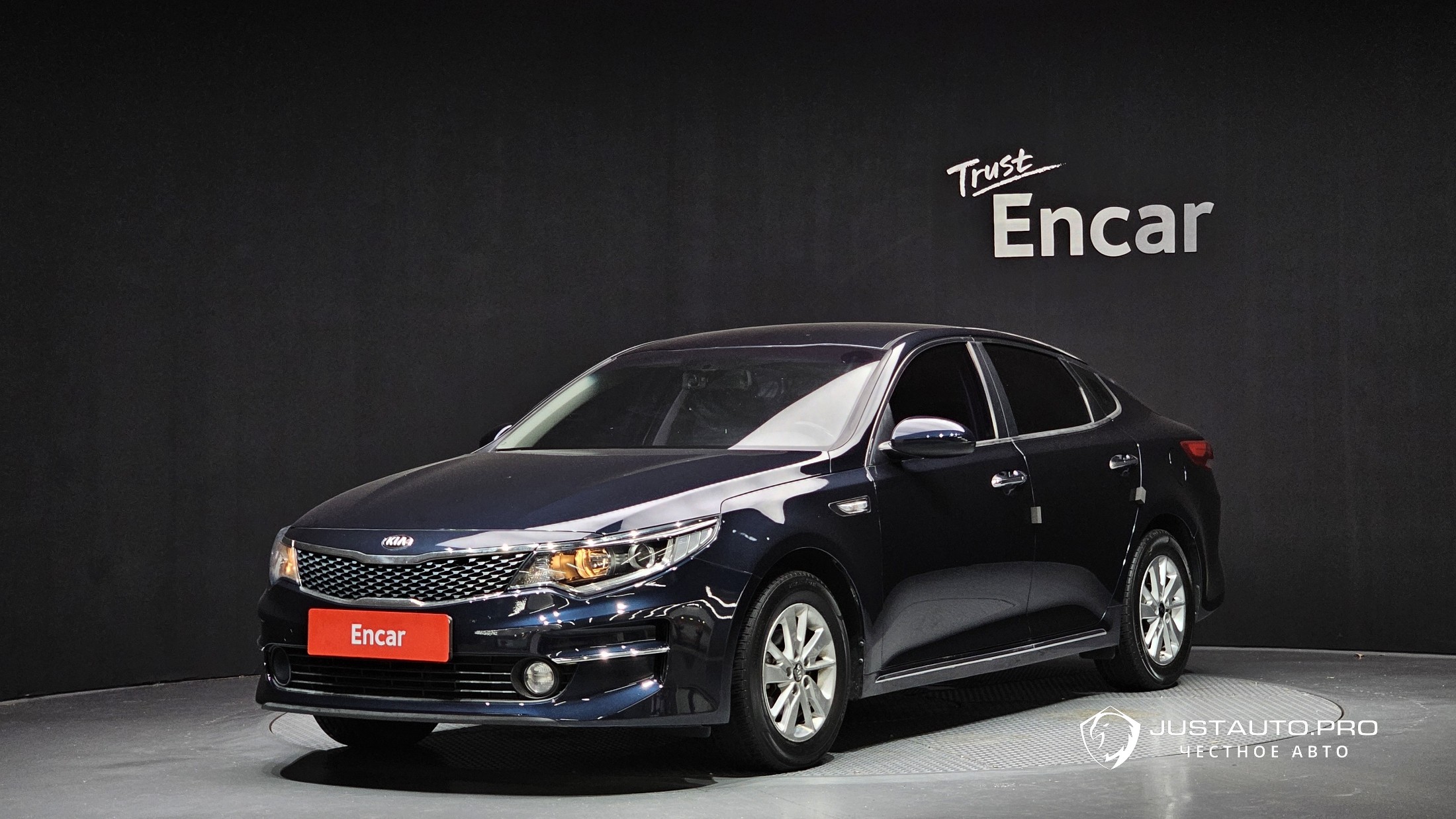 Автомобиль Kia K5